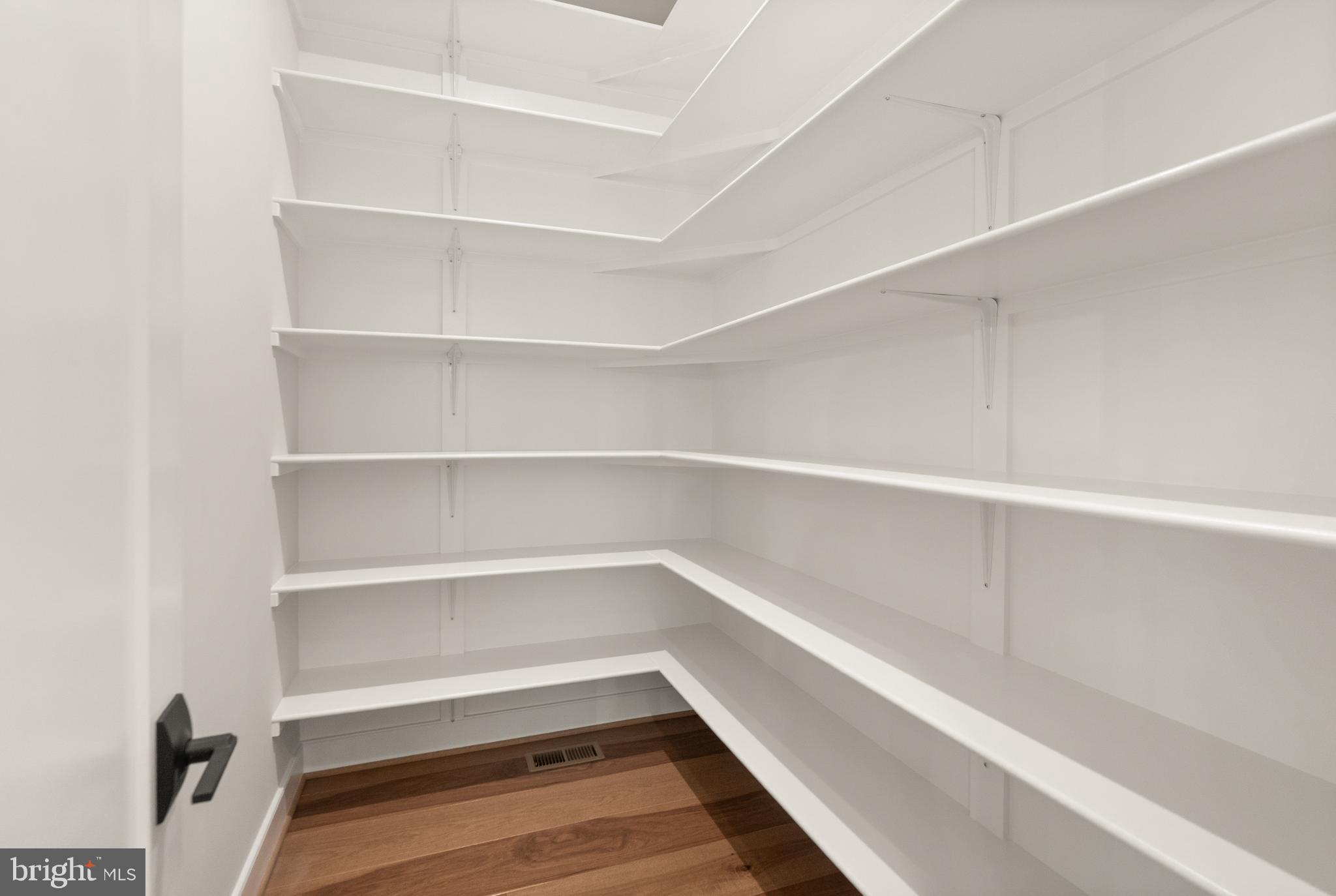 ELLISON HEIGHTS BRYANTS - Residential