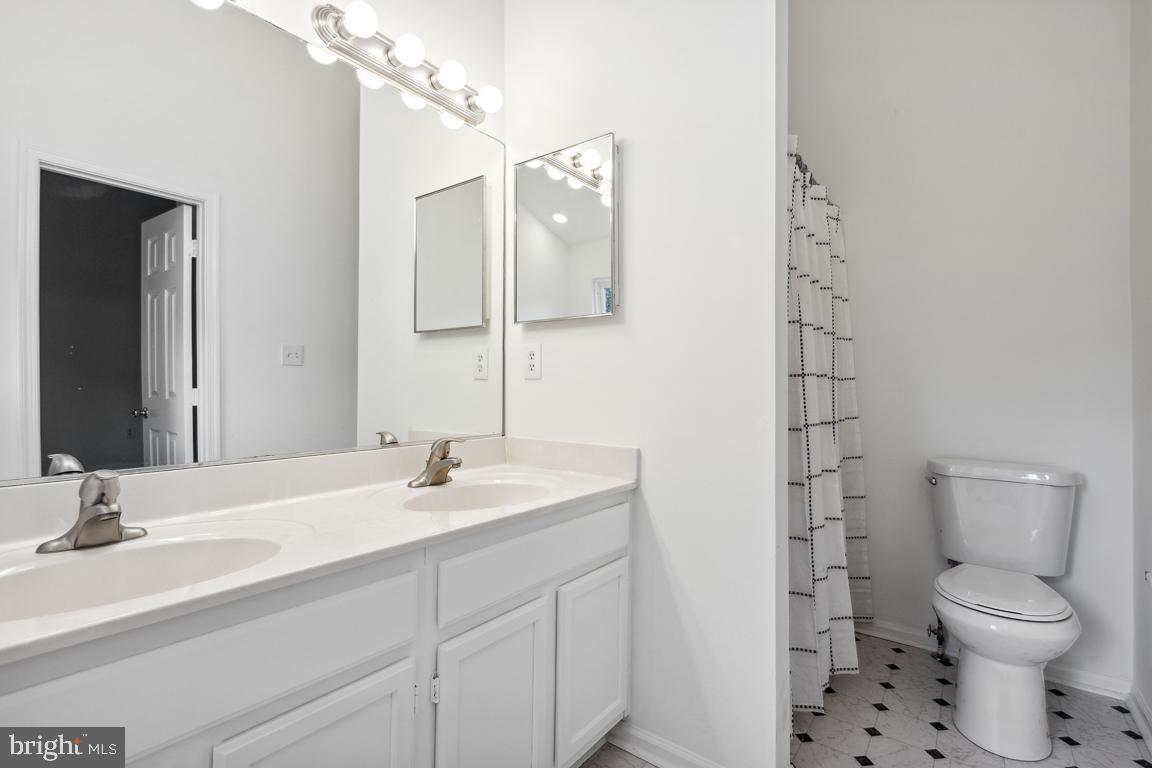 RIDGECREST - Residential