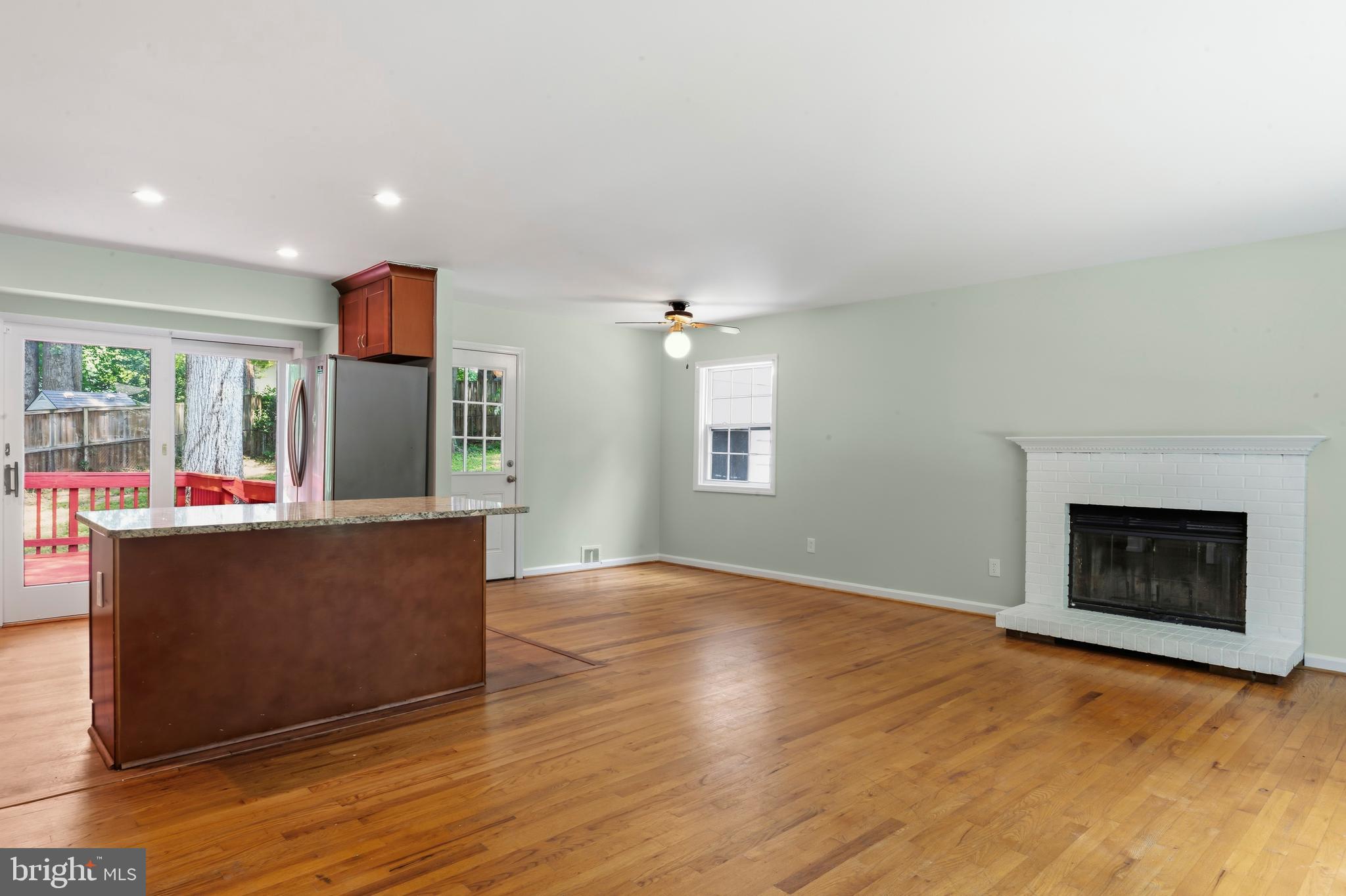 10922 DECATUR DRIVE