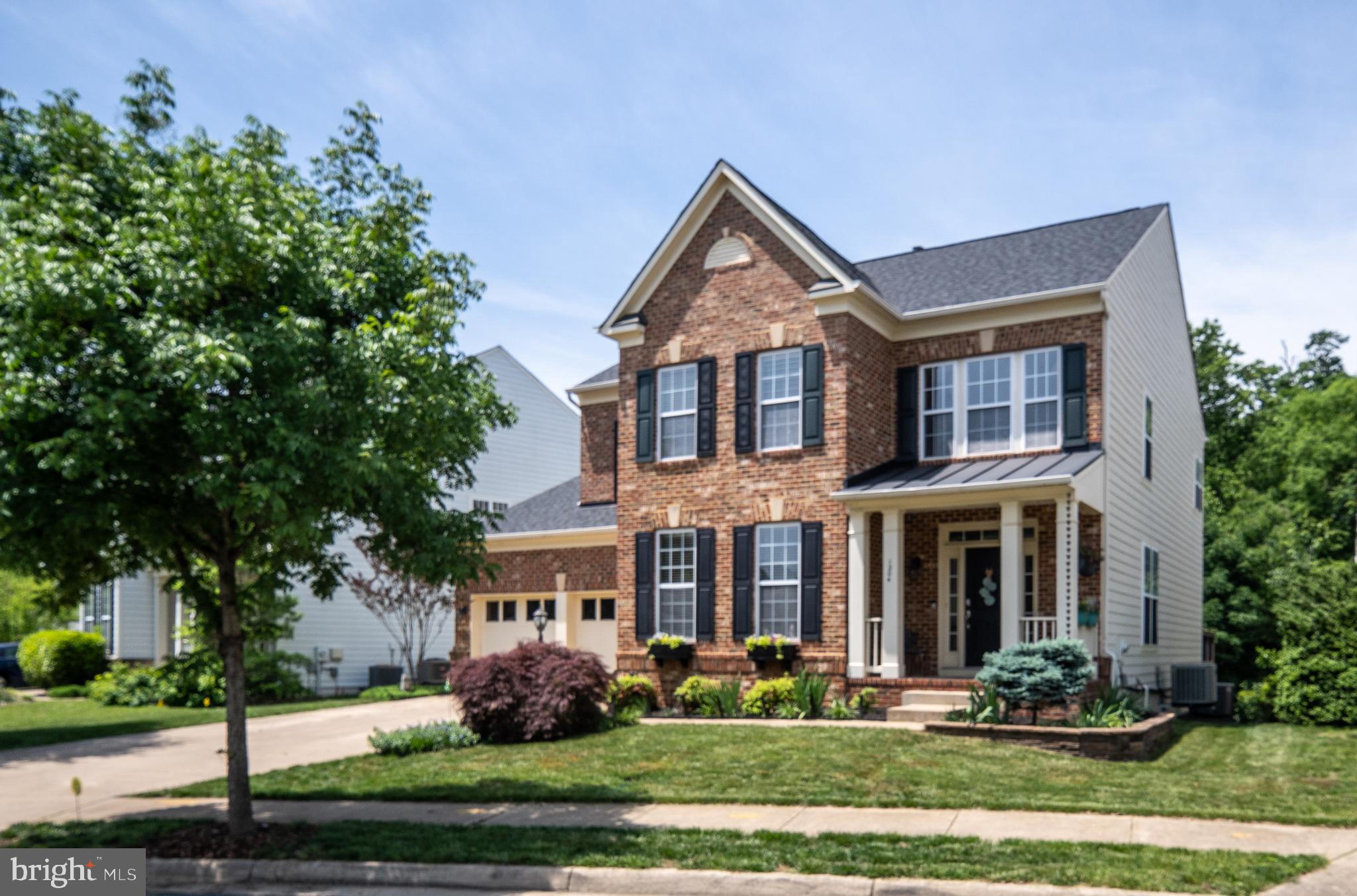 1204 WALKER DRIVE