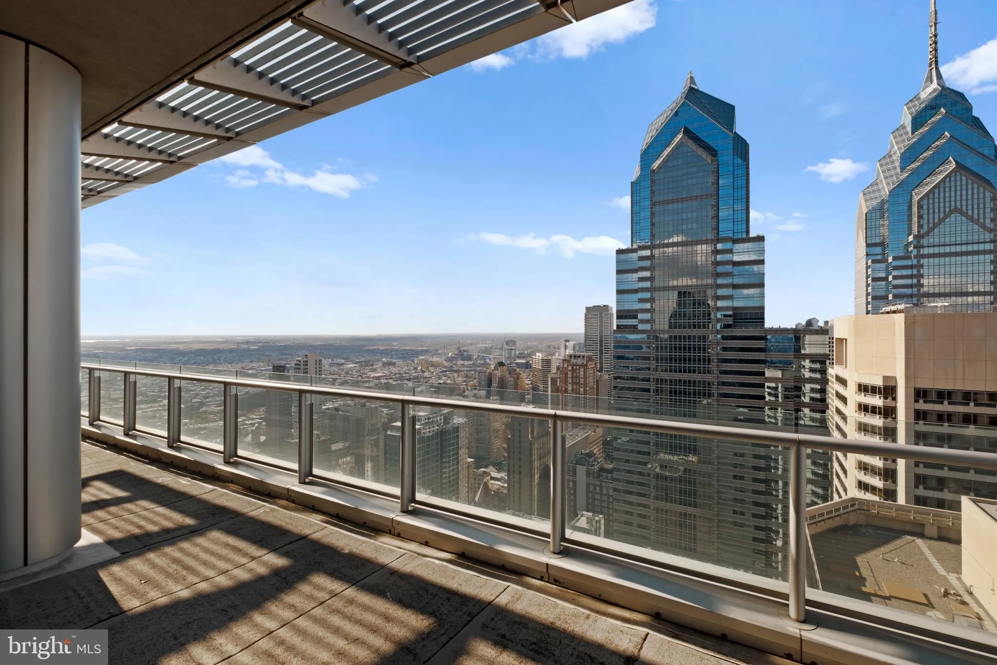 Philadelphia, Pennsylvania 19102, United States, 5 Bedrooms Bedrooms, ,7 BathroomsBathrooms,Residential,Active,26866