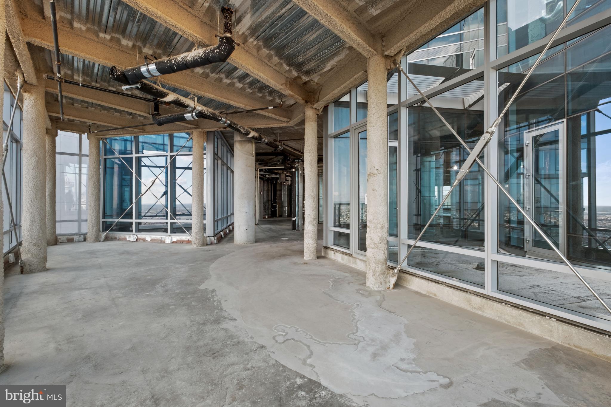 PENN SQUARE - Residential