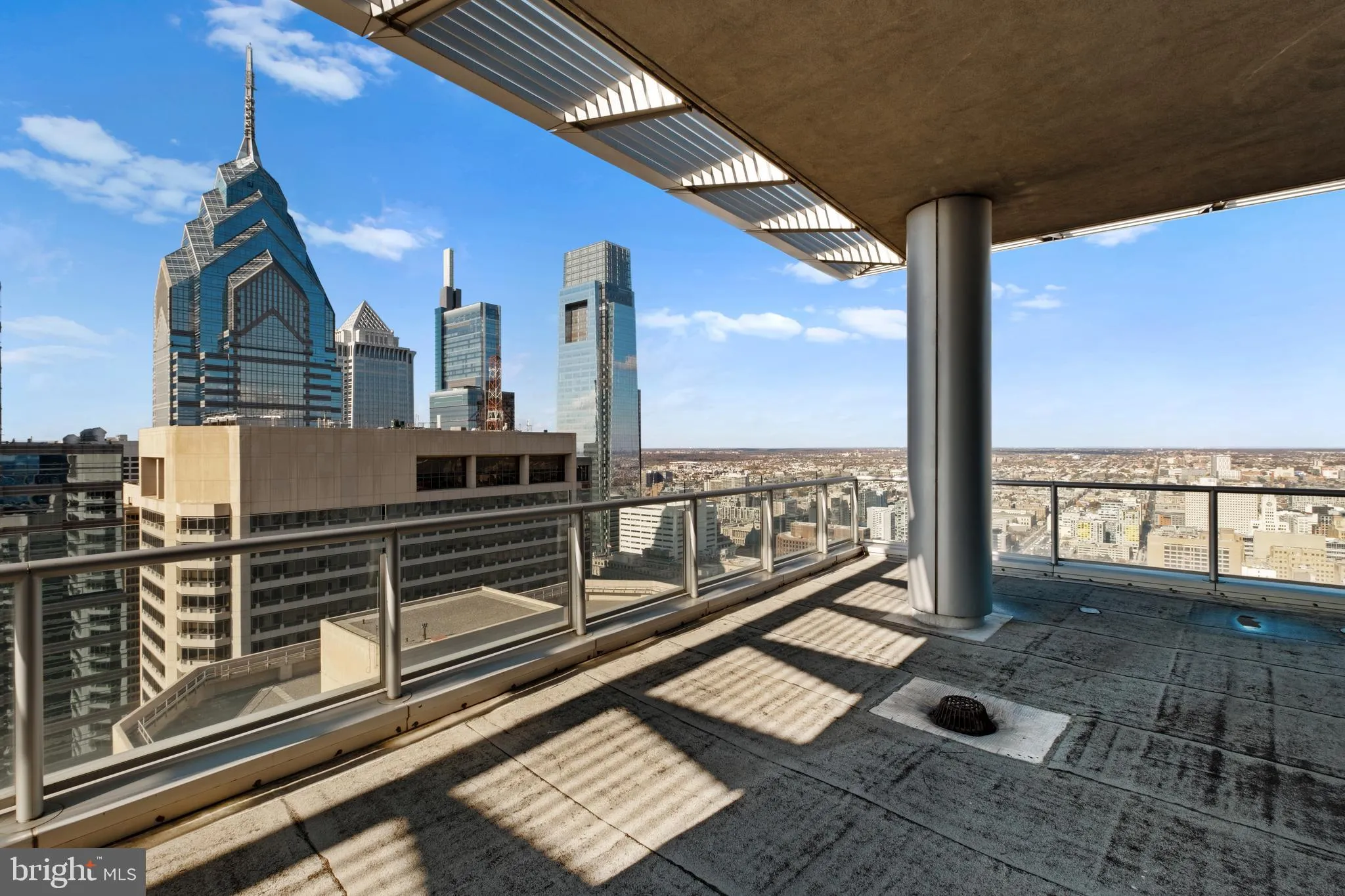 Philadelphia, Pennsylvania 19102, United States, 5 Bedrooms Bedrooms, ,7 BathroomsBathrooms,Residential,Active,26866