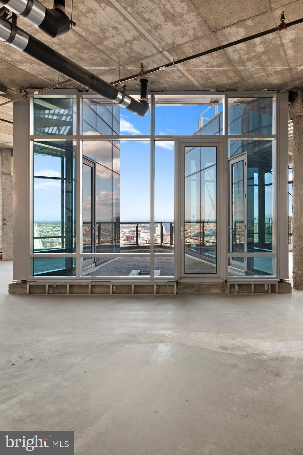 PENN SQUARE - Residential