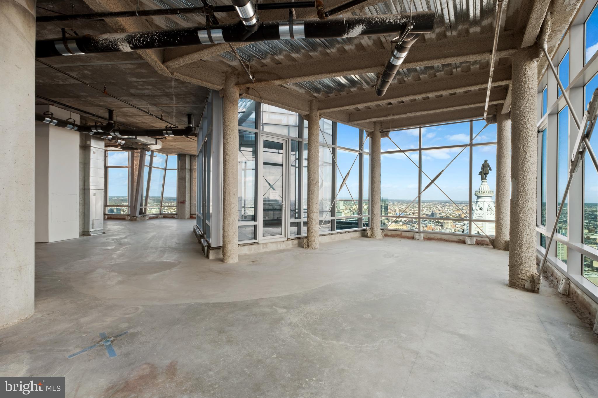 PENN SQUARE - Residential