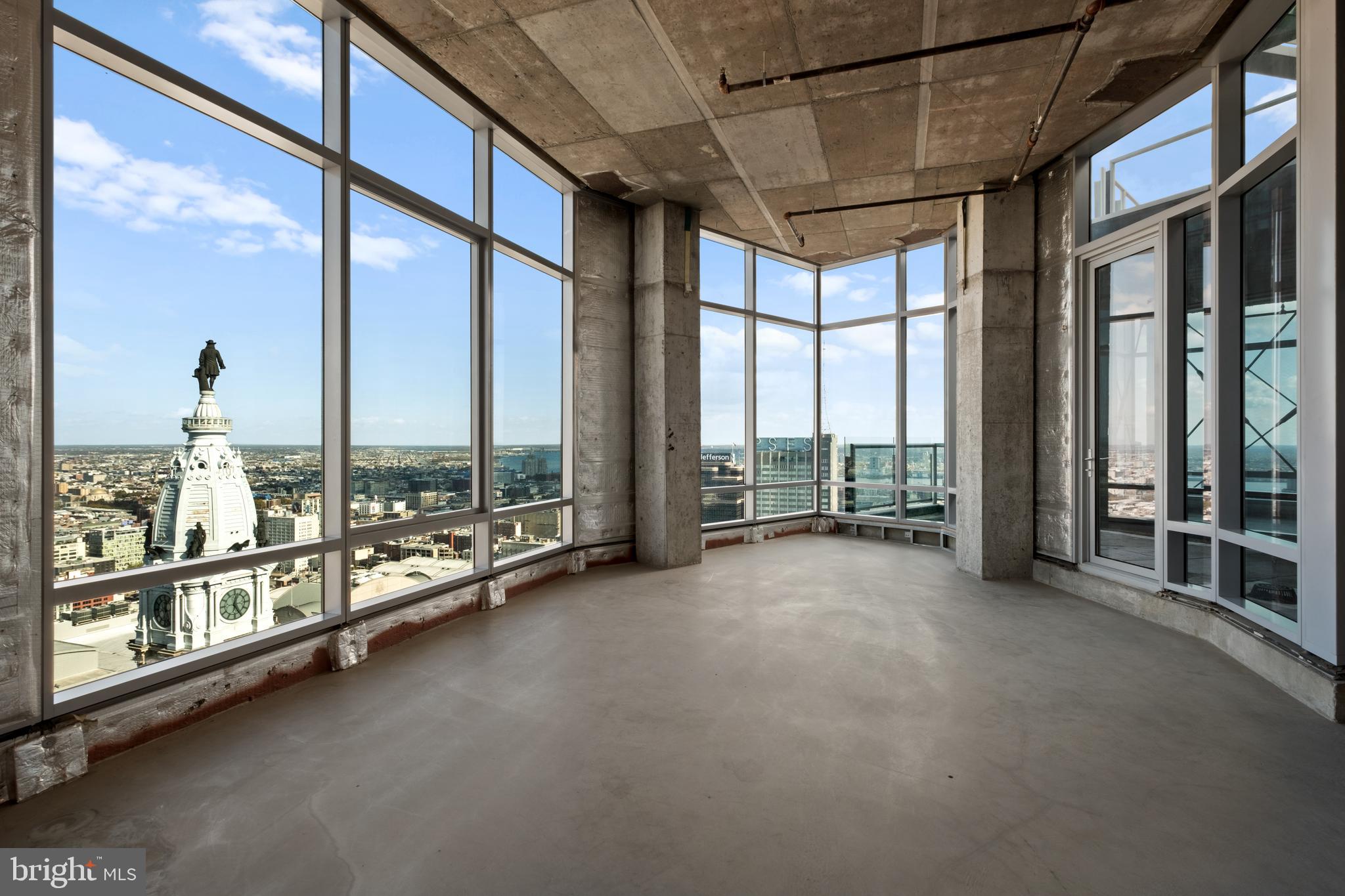 PENN SQUARE - Residential
