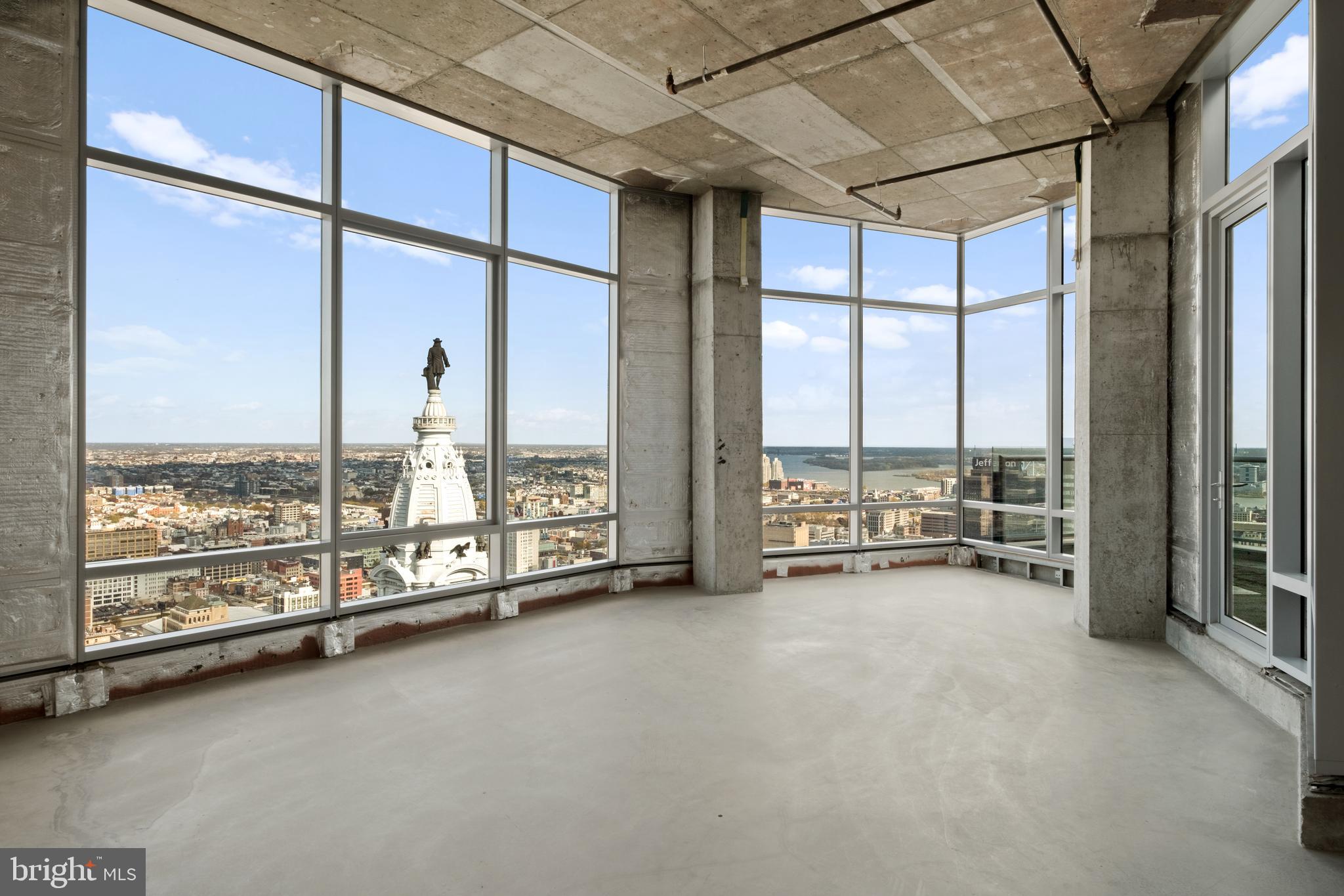 PENN SQUARE - Residential