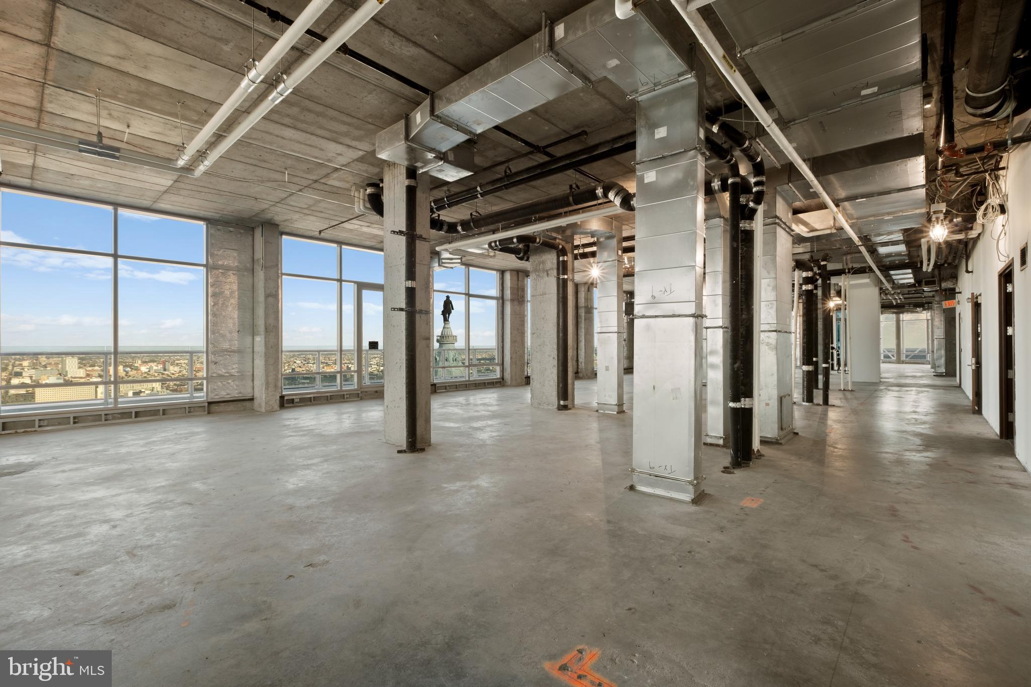 PENN SQUARE - Residential
