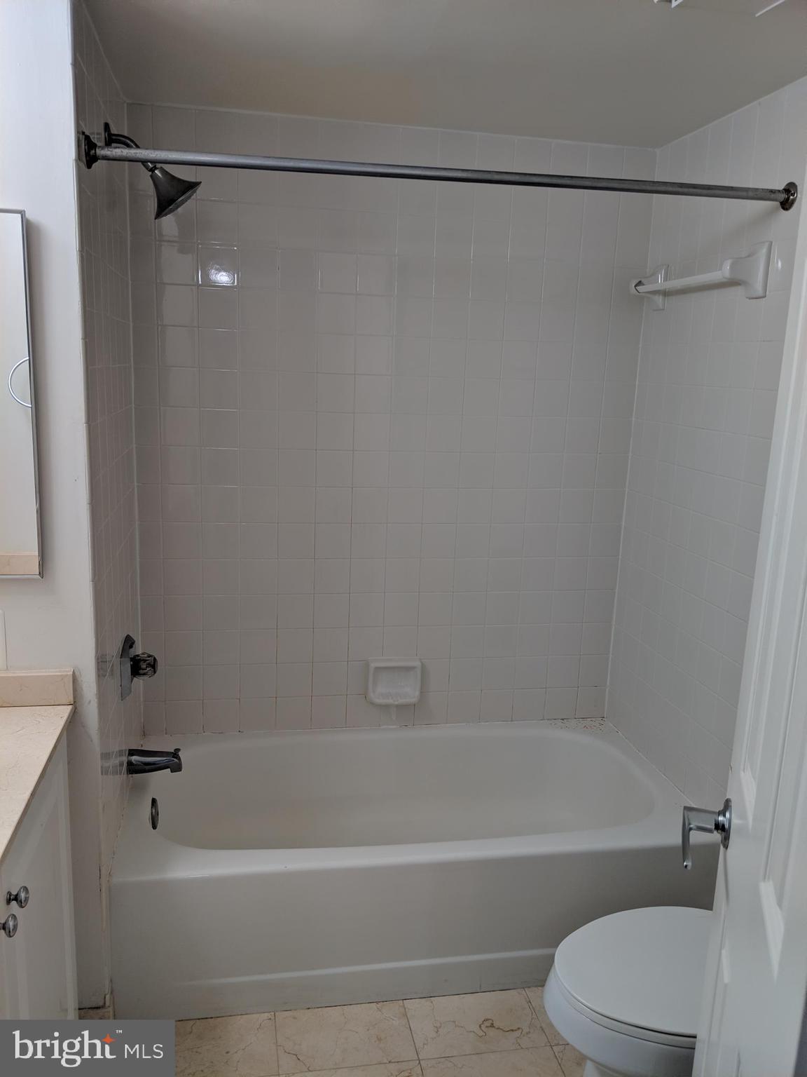 GROSVENOR PARK - Residential Lease