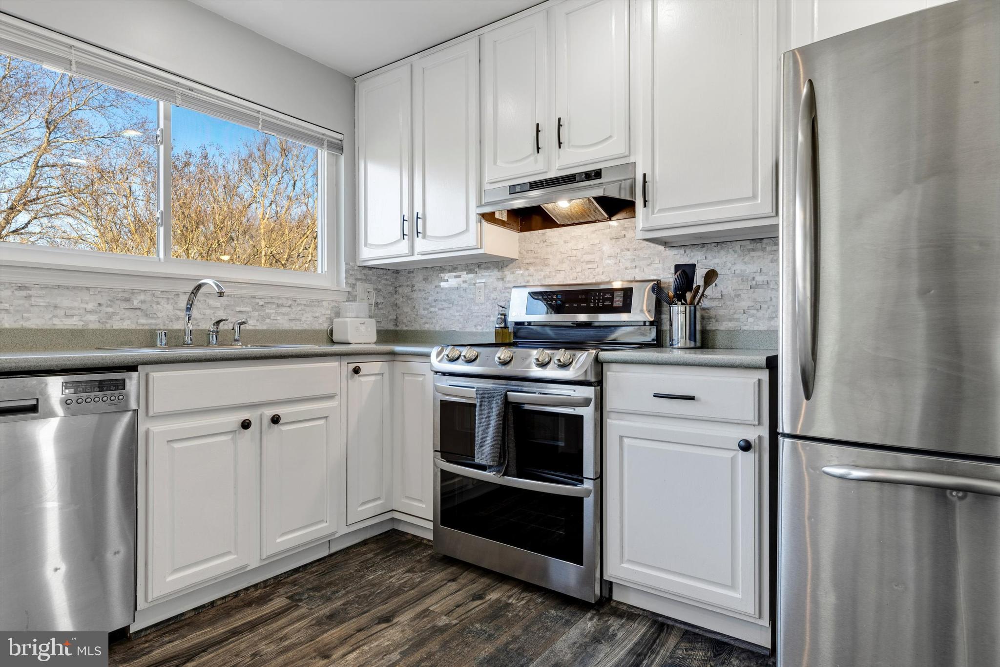 LAUREL BRANCH SUB - Residential