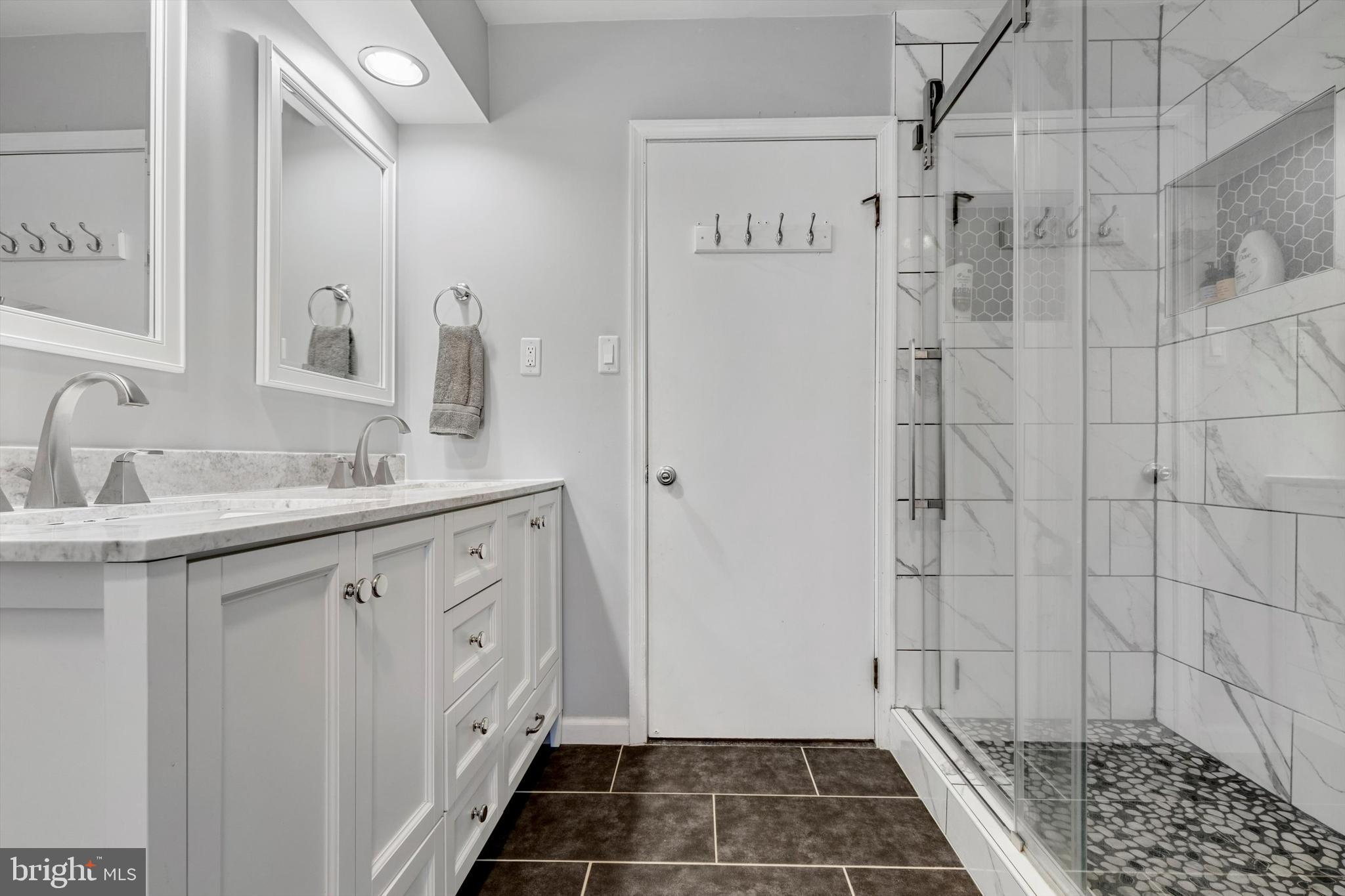 LAUREL BRANCH SUB - Residential