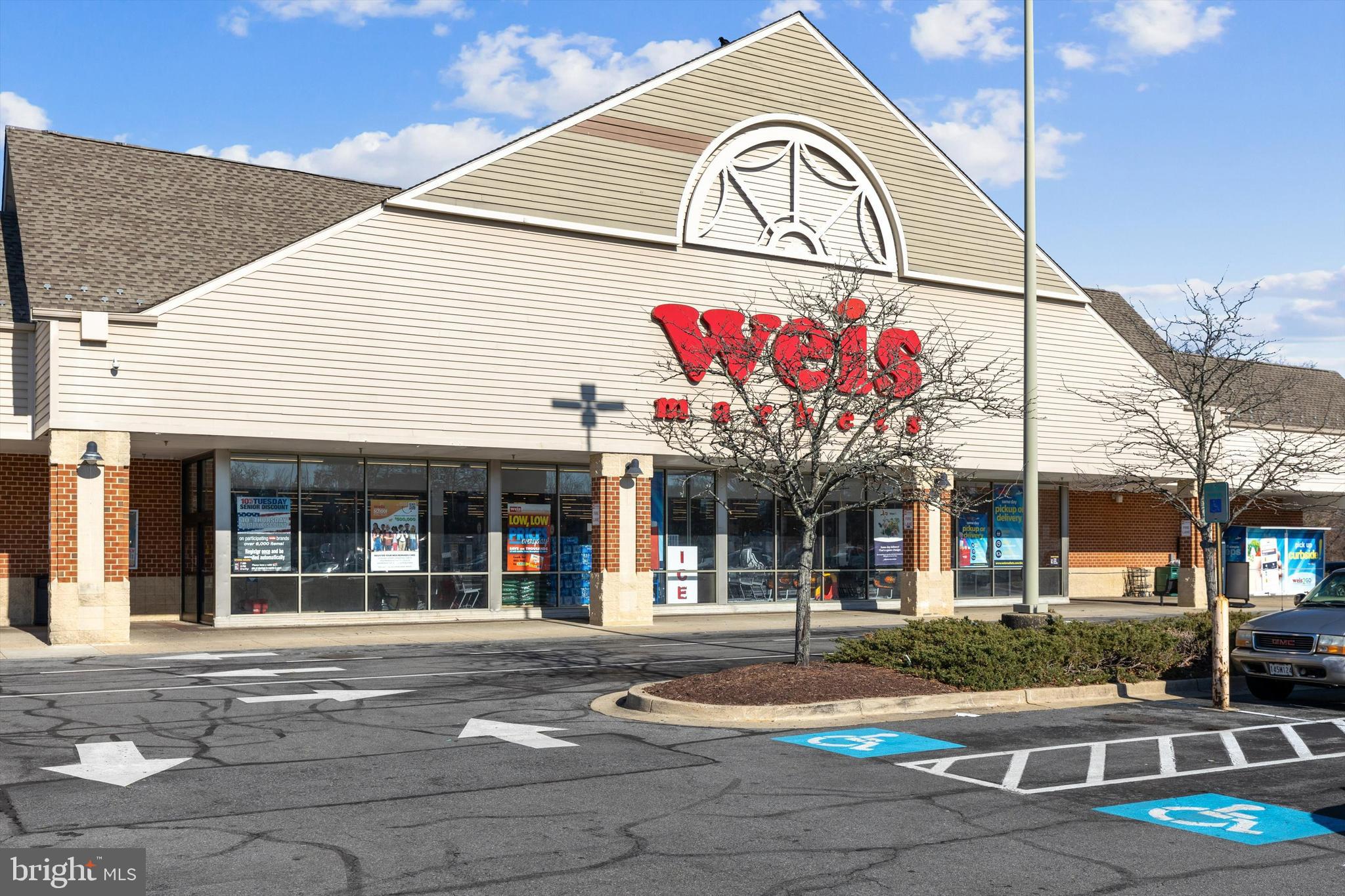 LAUREL BRANCH SUB - Residential