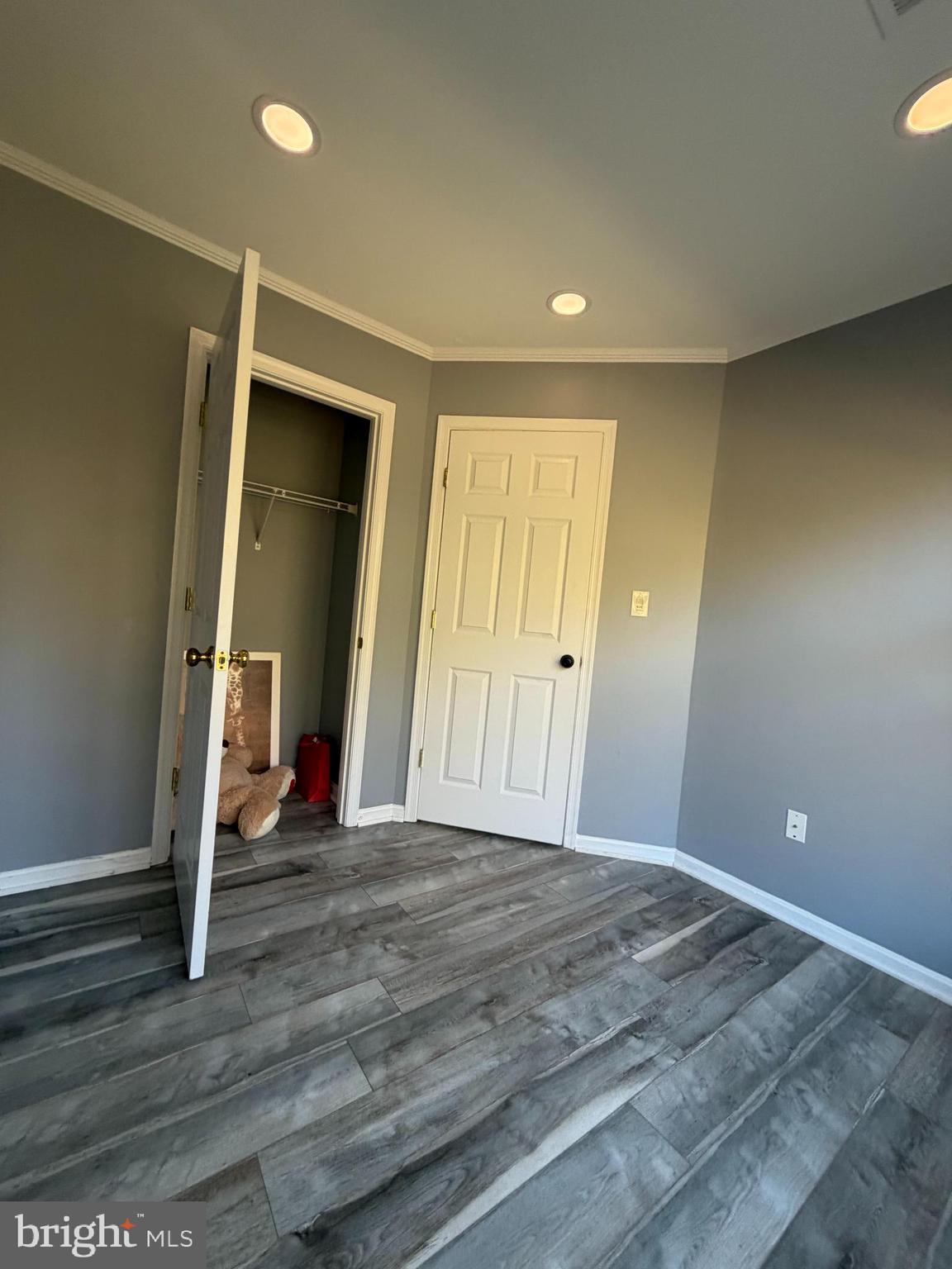 THE VILLAGES AT SAYBROOKE - Residential