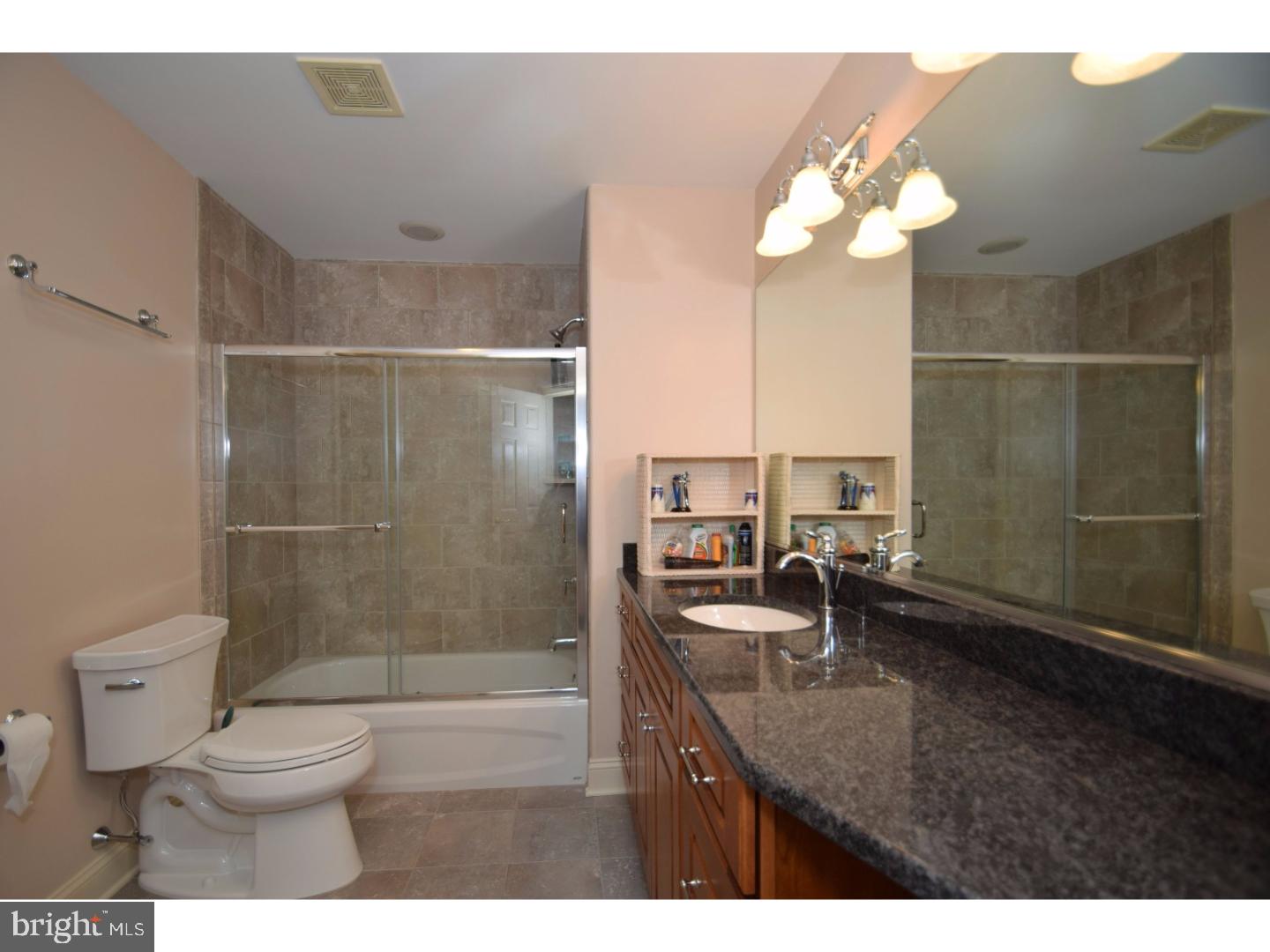 WEATHERFIELD - Residential