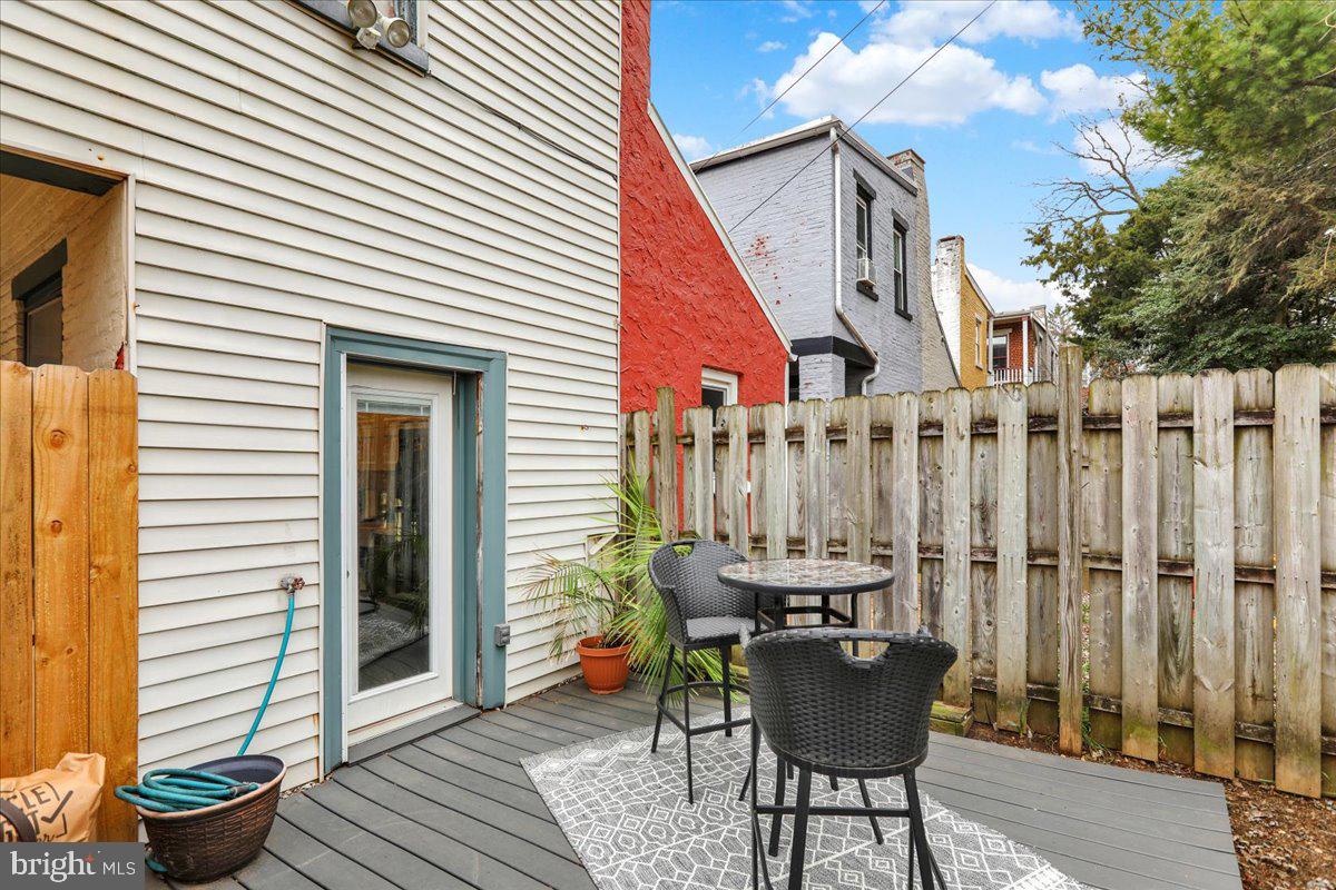 LANCASTER - Residential