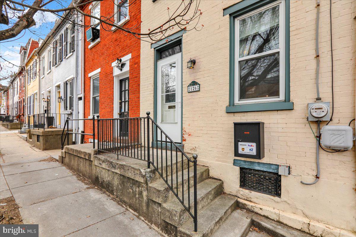 LANCASTER - Residential