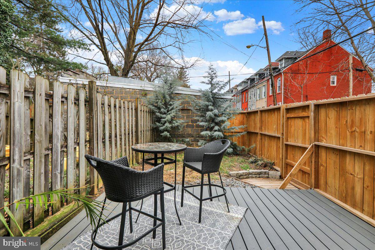 LANCASTER - Residential