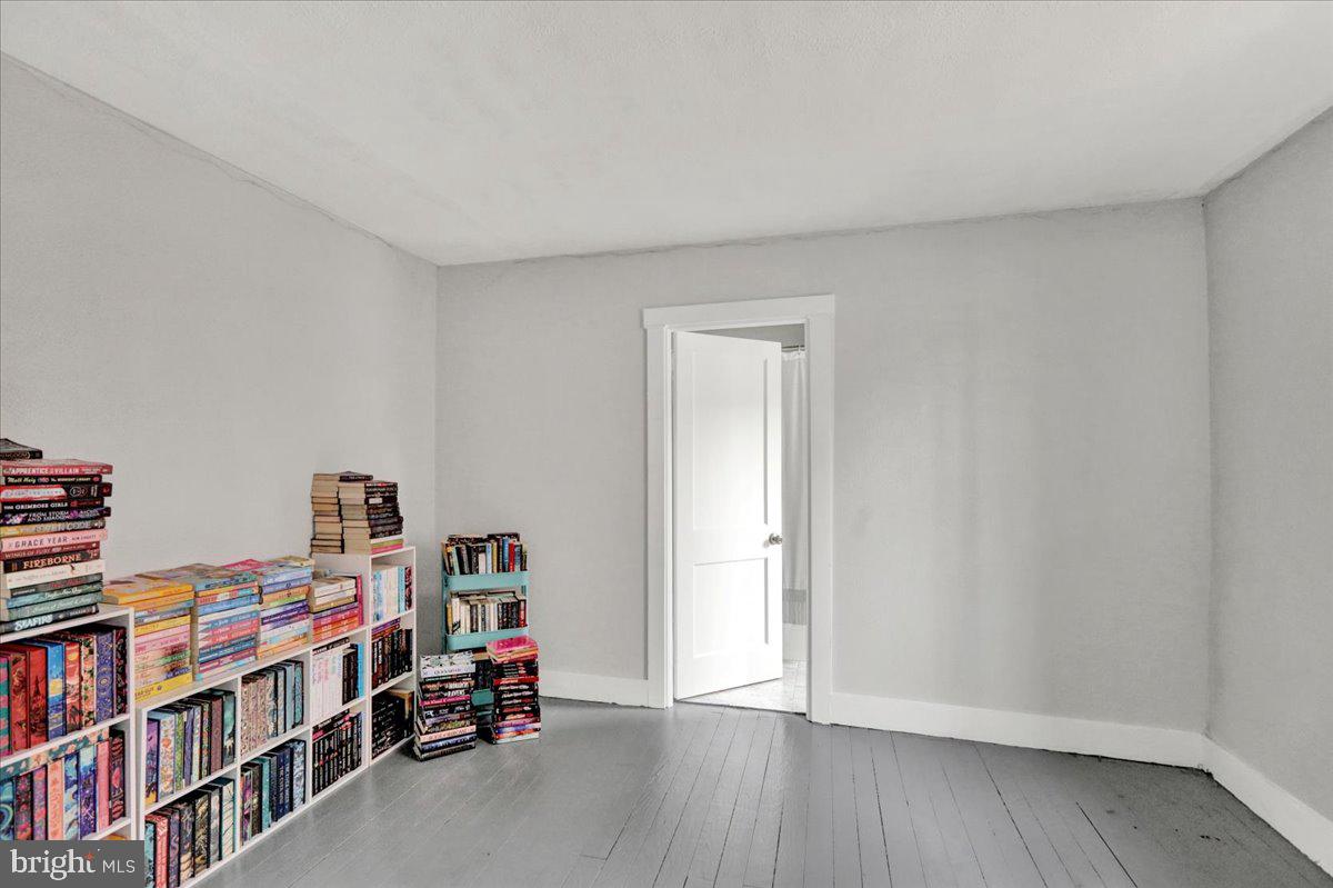 LANCASTER - Residential