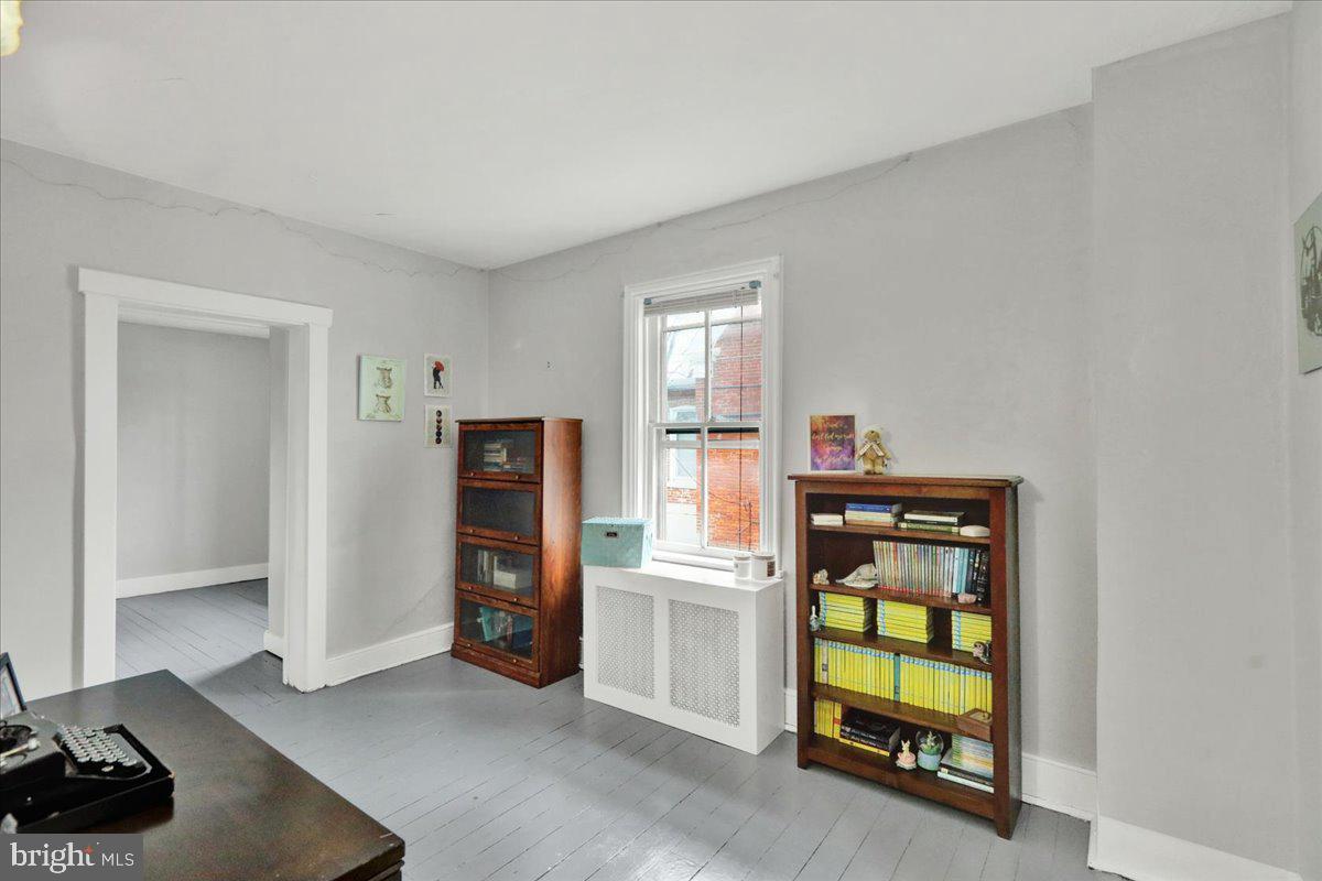 LANCASTER - Residential