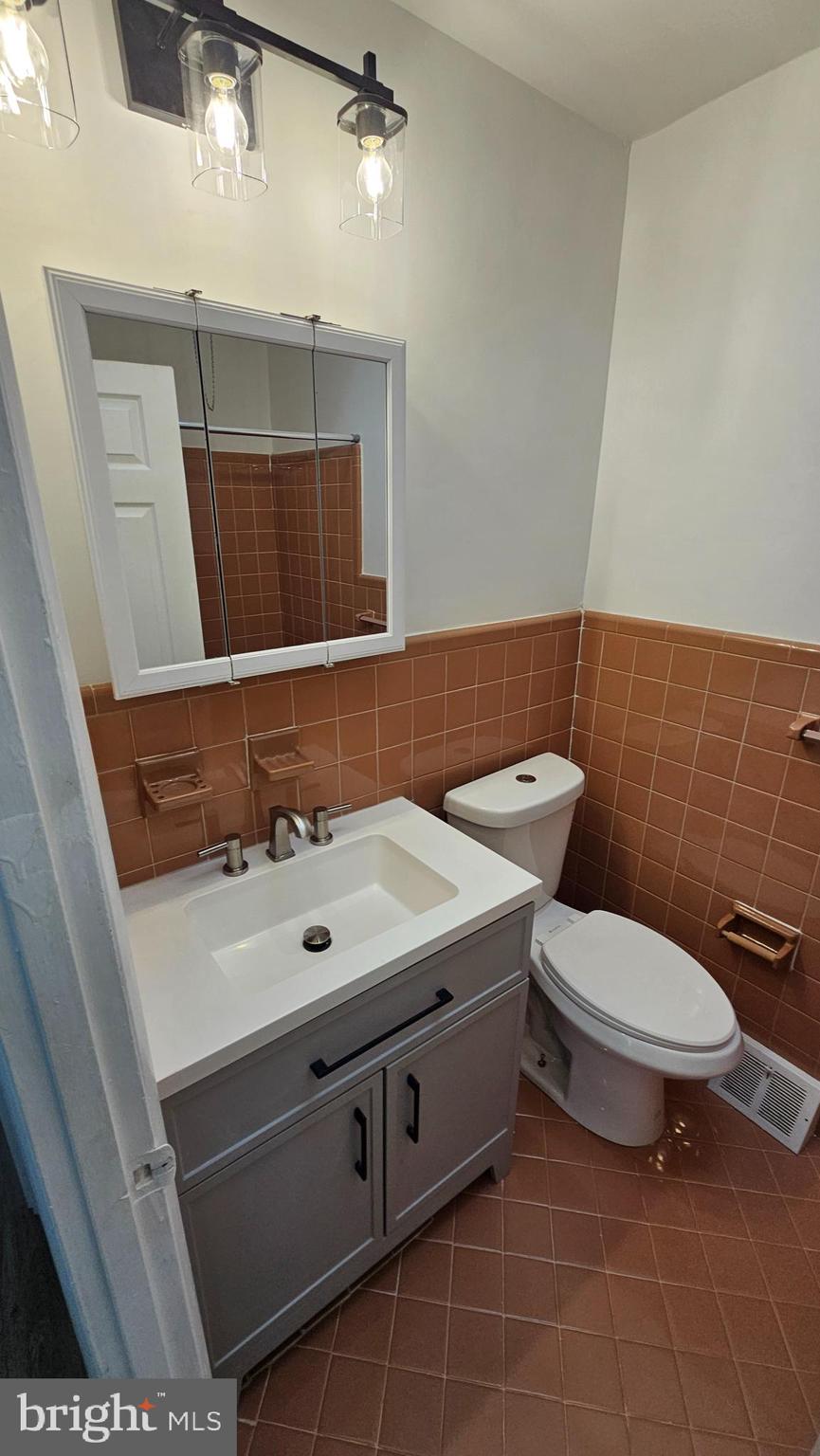 BUSTLETON - Residential Lease