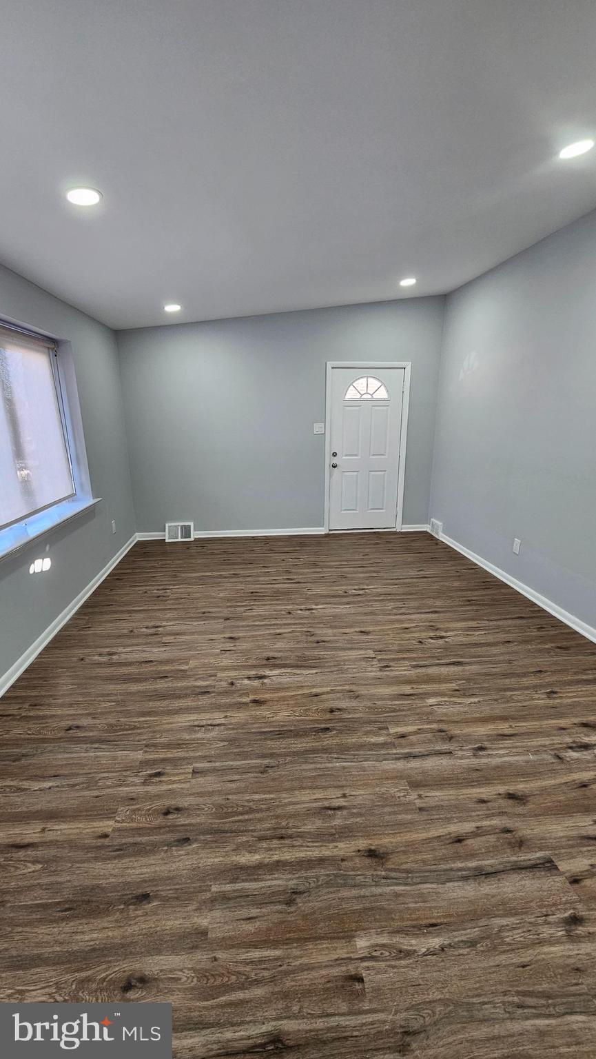 BUSTLETON - Residential Lease