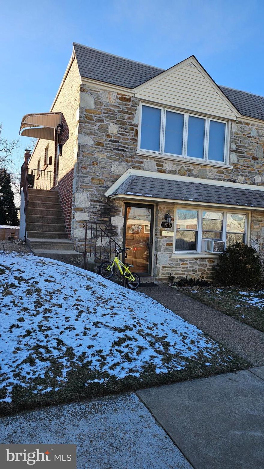 Prime Northeast of Philadelphia Location.
Large three bedroom , 2 Bathroom , 2nd floor unit , Fully improved and ready for occupancy.
Located in a great northeast of Philadelphia location, walking distance to shopping and public transportation, offering at main level, Large living room opened to a formal dining room featuring vaulted ceilings , plenty of sunlight coming through a large living room window, in addition to  hardwood like flooring and and neutral decoration as well as modern lighting system. Next to the Dining room is a beautiful new eat-in kitchen providing plenty of cabinetry and storage space, granite tops and stainless steel appliances.
The three bedroom are very spacious providing large closet space. Main bedroom provides a full three piece bathroom , 2 closets and a large balcony.
Large three piece Hall Bathroom is available as well as additional closet space.
Downstairs, Laundry hookups are provided ready for a washer and dryer .
Central air is an additional feature being offered in this unit.