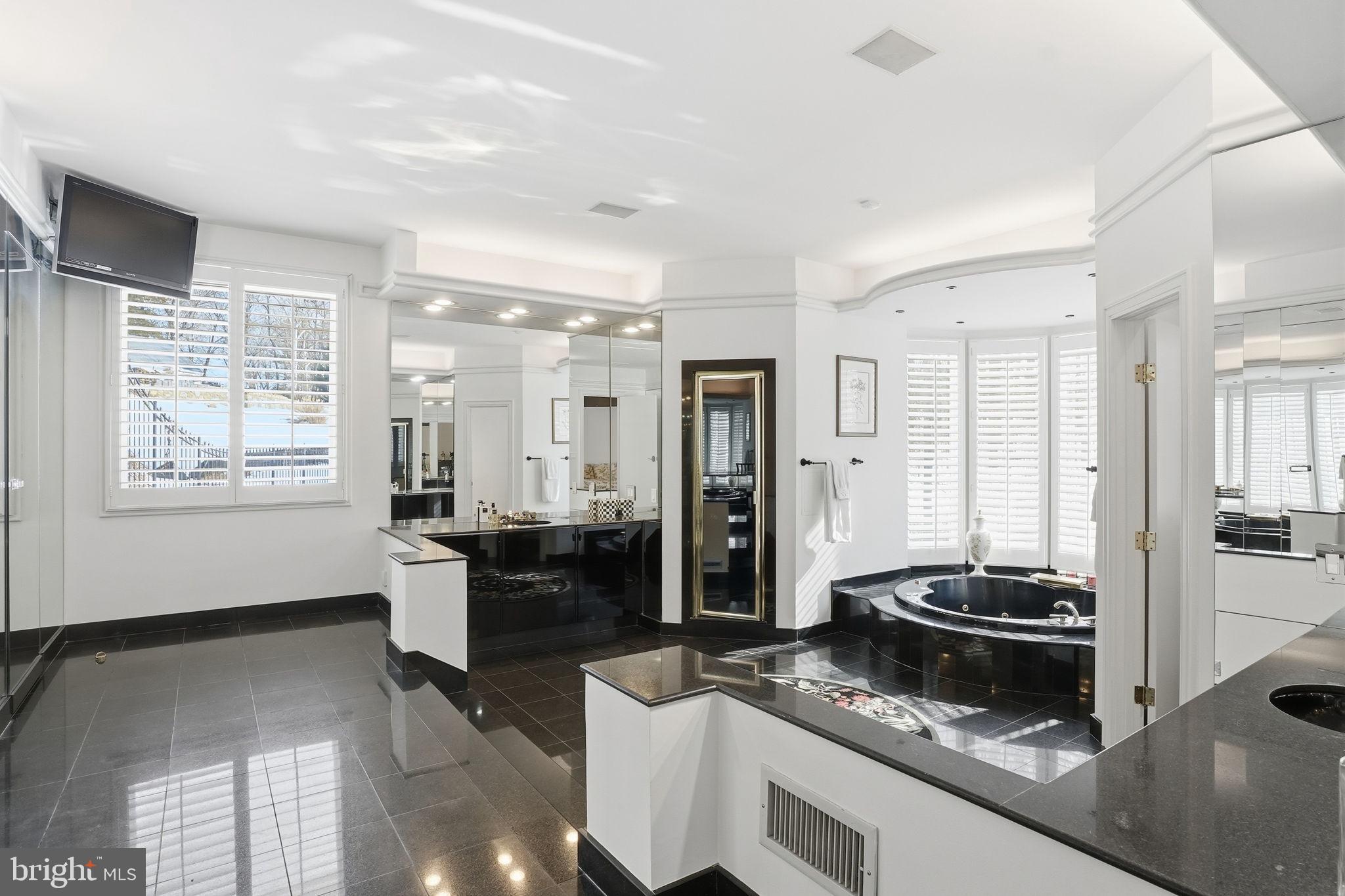 POTOMAC - Residential