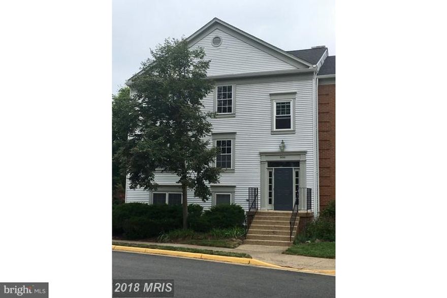 Amazing Location! Must See.. Lovable 2 bedroom 2 bath condo. Huge 2 closets. Master bath. 4 Season SunRoom - glass enclosed  with view of trees. Cozy family room with fireplace! Great for commuters, close to shopping, schools, VRE and PW Parkway.