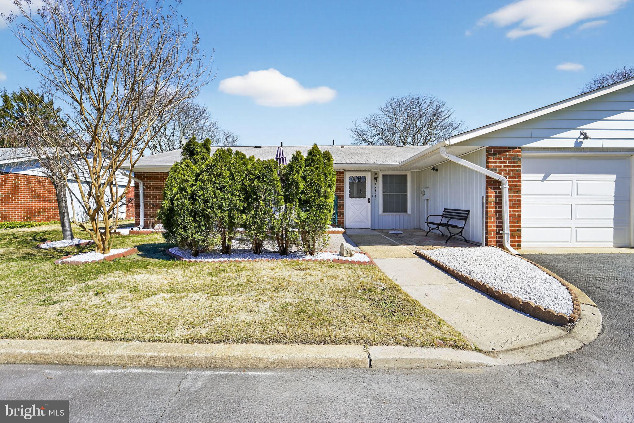 1263B HAMILTON COURT