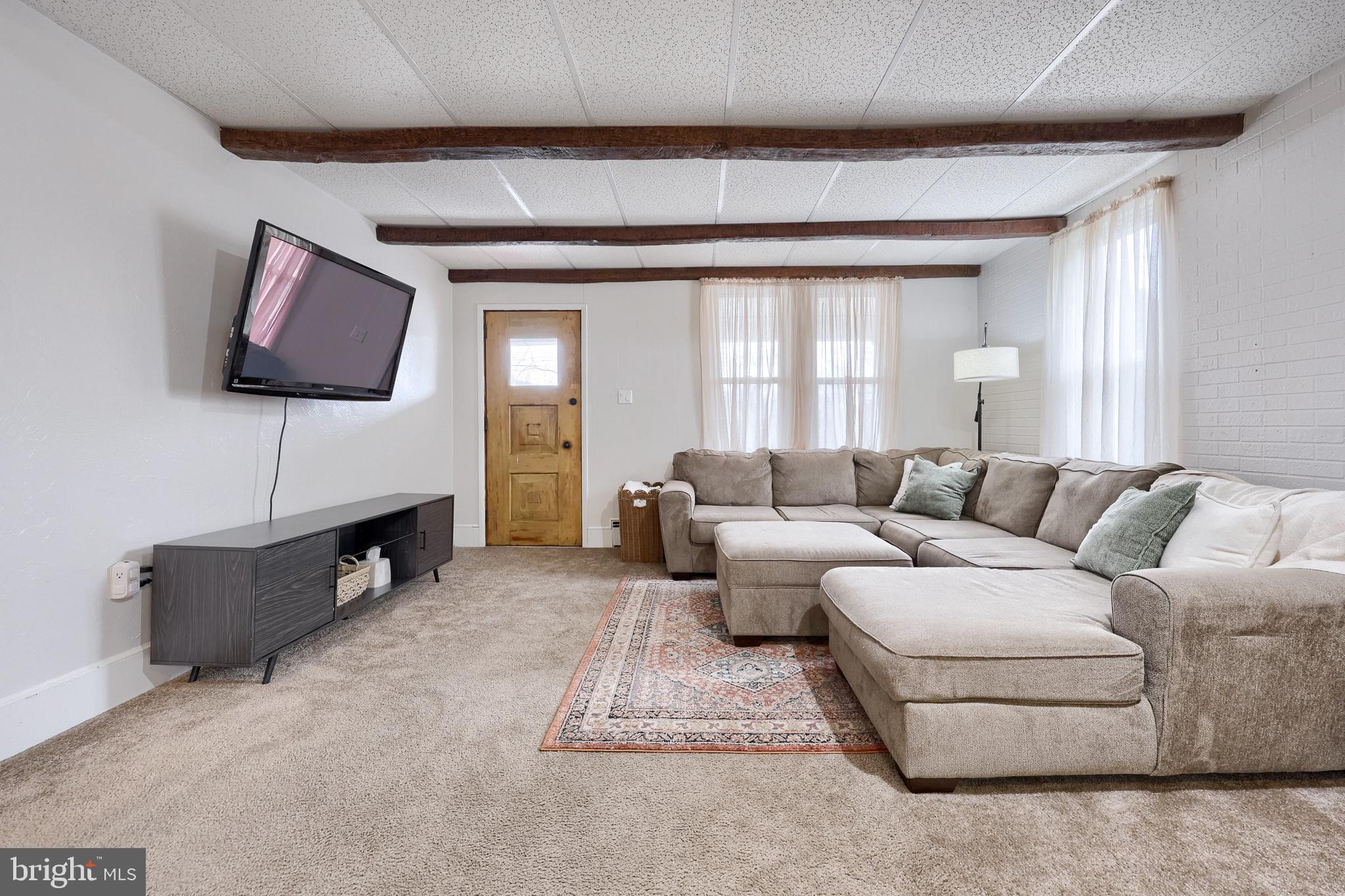 3212 PERKIOMEN AVENUE