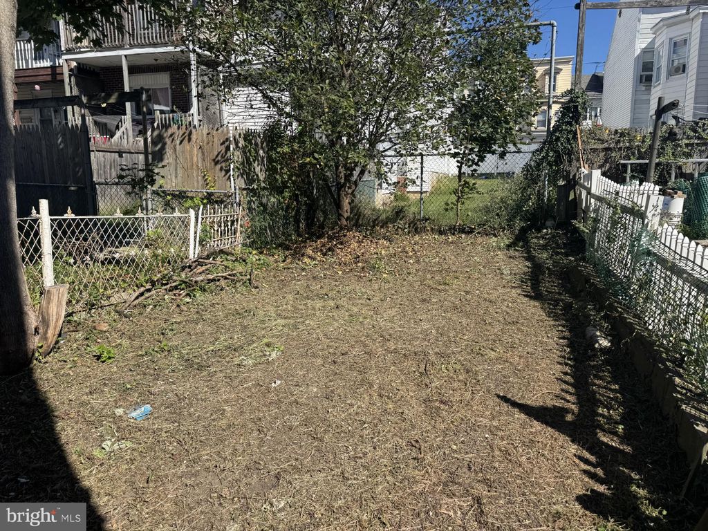 Photo of 123 West Street N, SHENANDOAH, PA 17976 (MLS # PASK2023784)