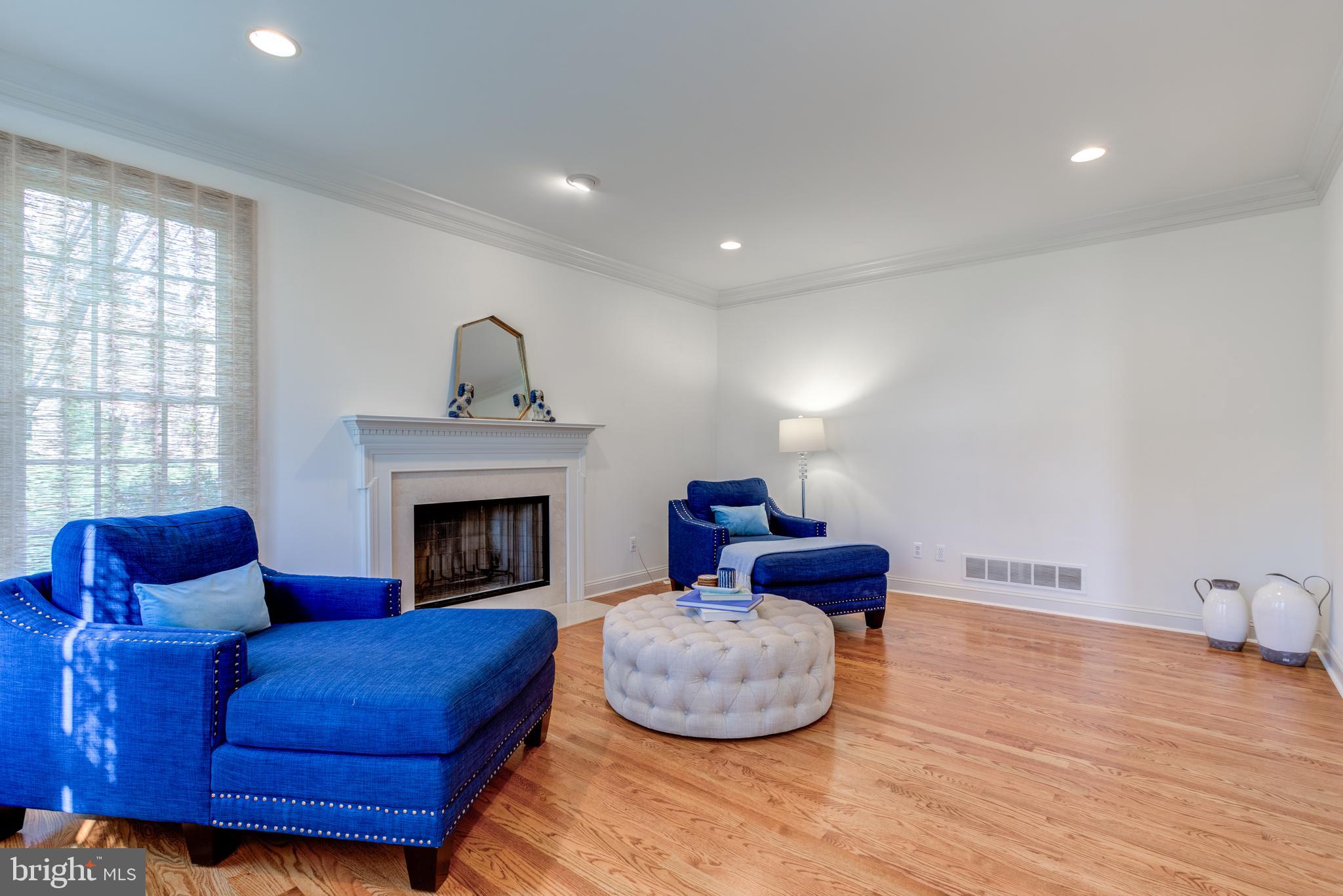 HAMILTON PLACE - Residential