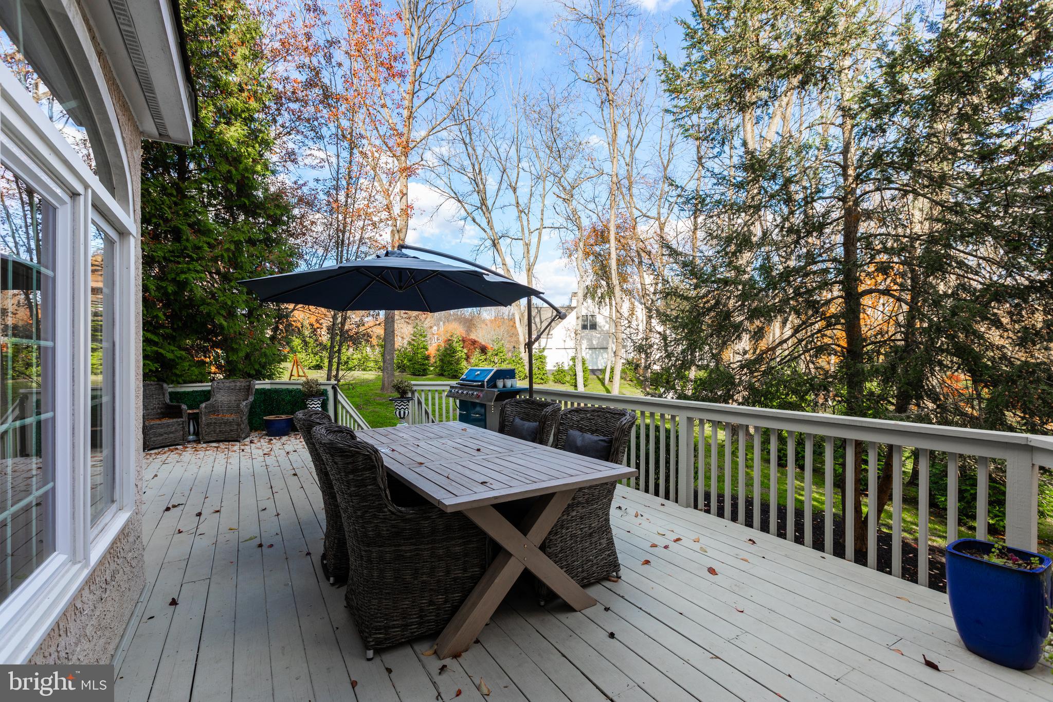 HAMILTON PLACE - Residential