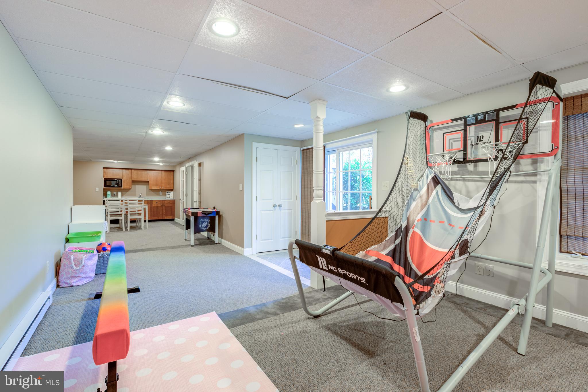 HAMILTON PLACE - Residential