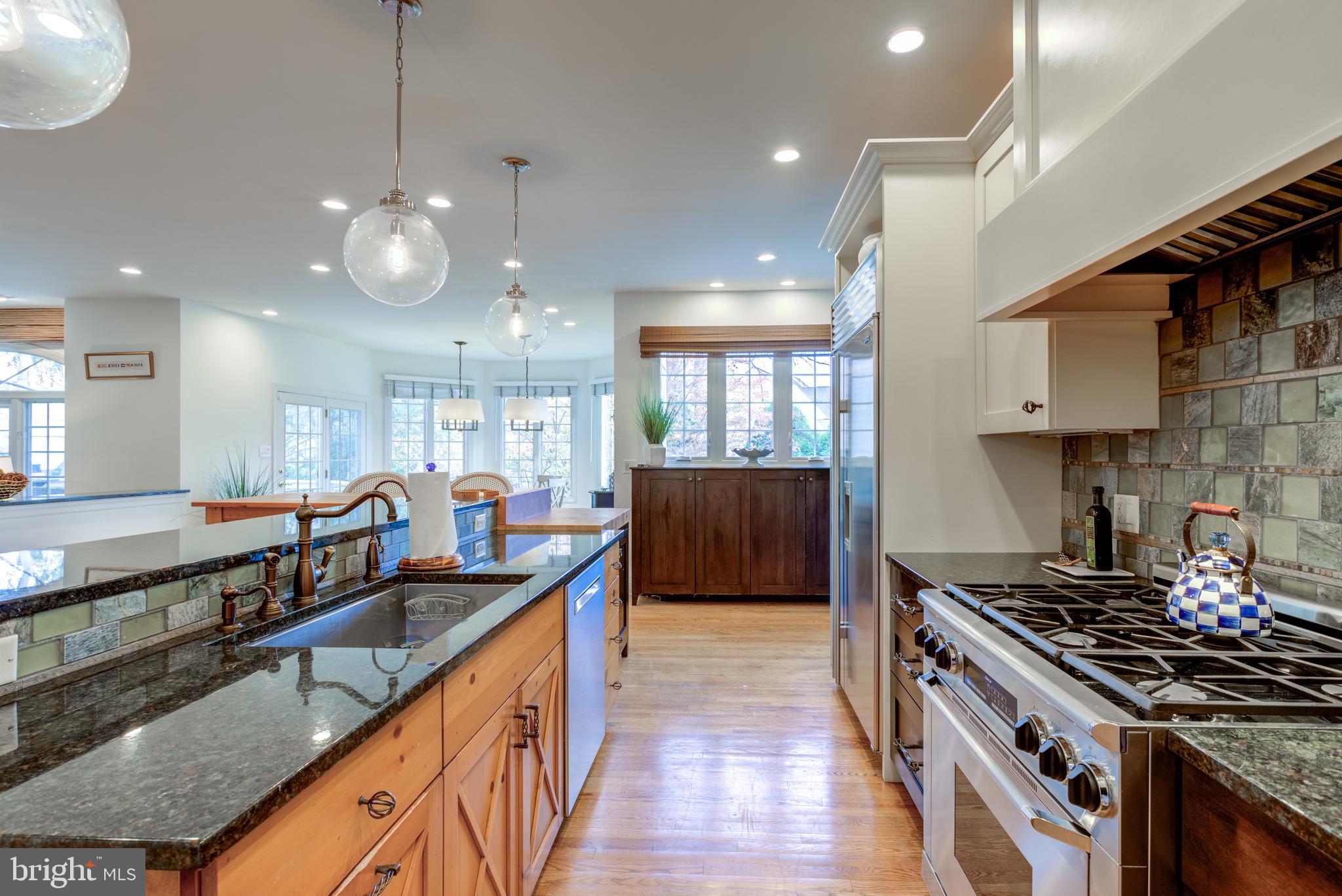 HAMILTON PLACE - Residential