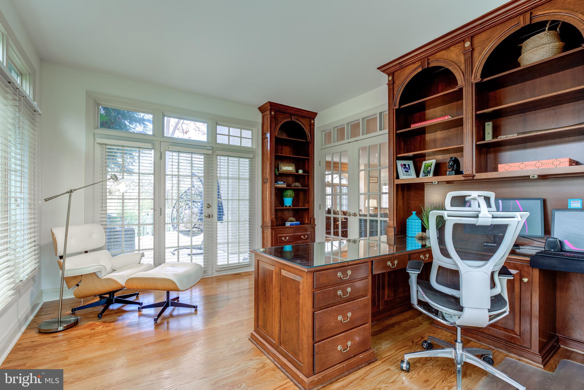 HAMILTON PLACE - Residential