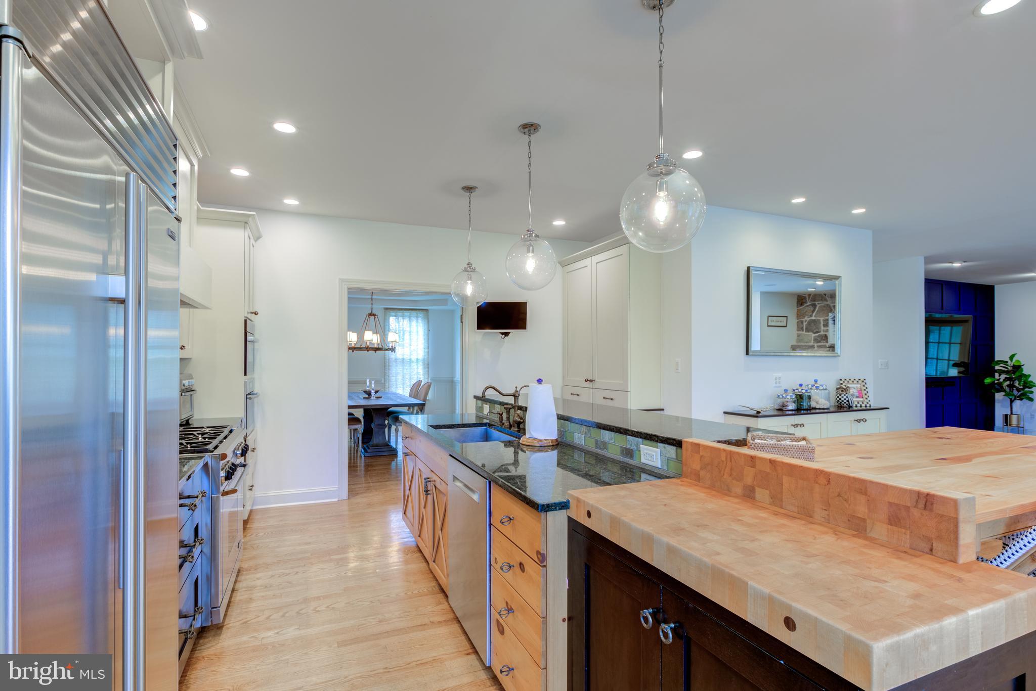 HAMILTON PLACE - Residential