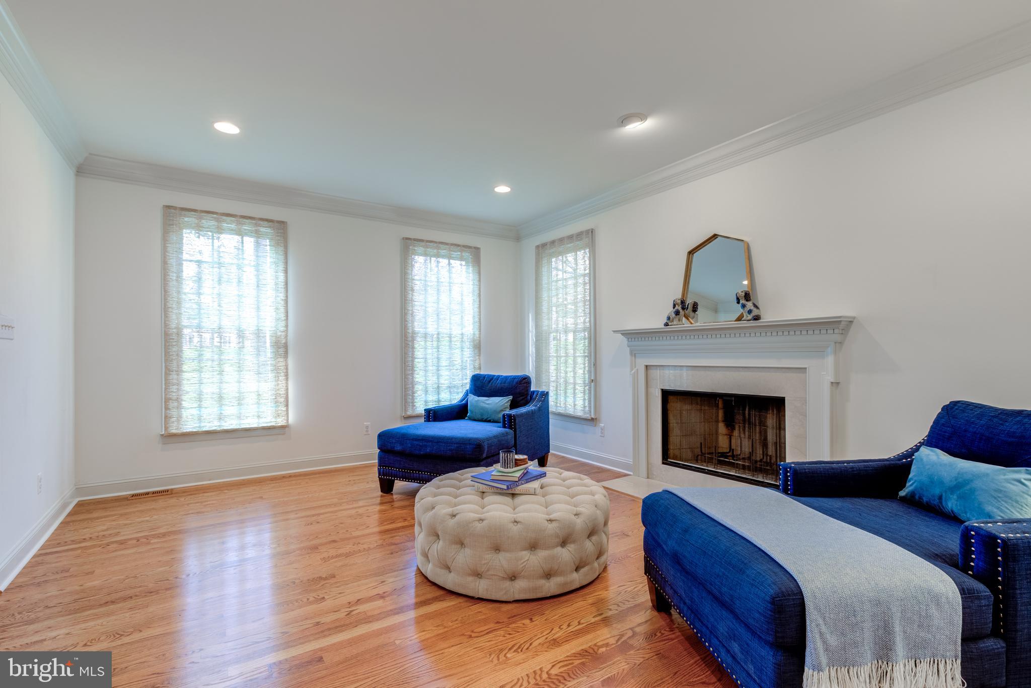 HAMILTON PLACE - Residential