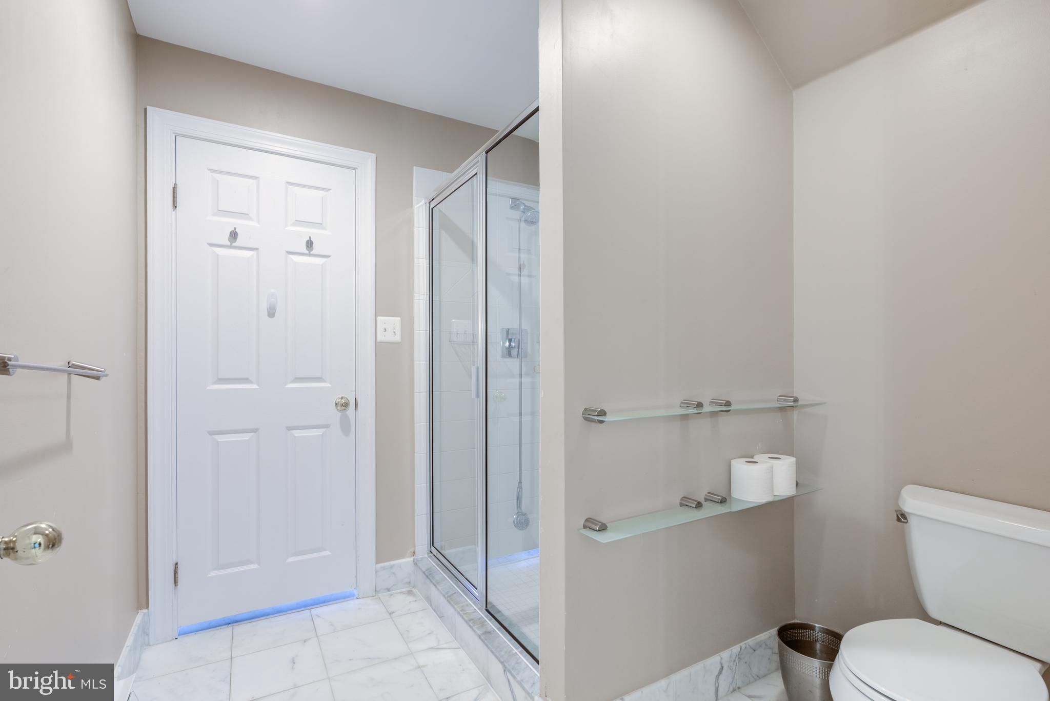 HAMILTON PLACE - Residential