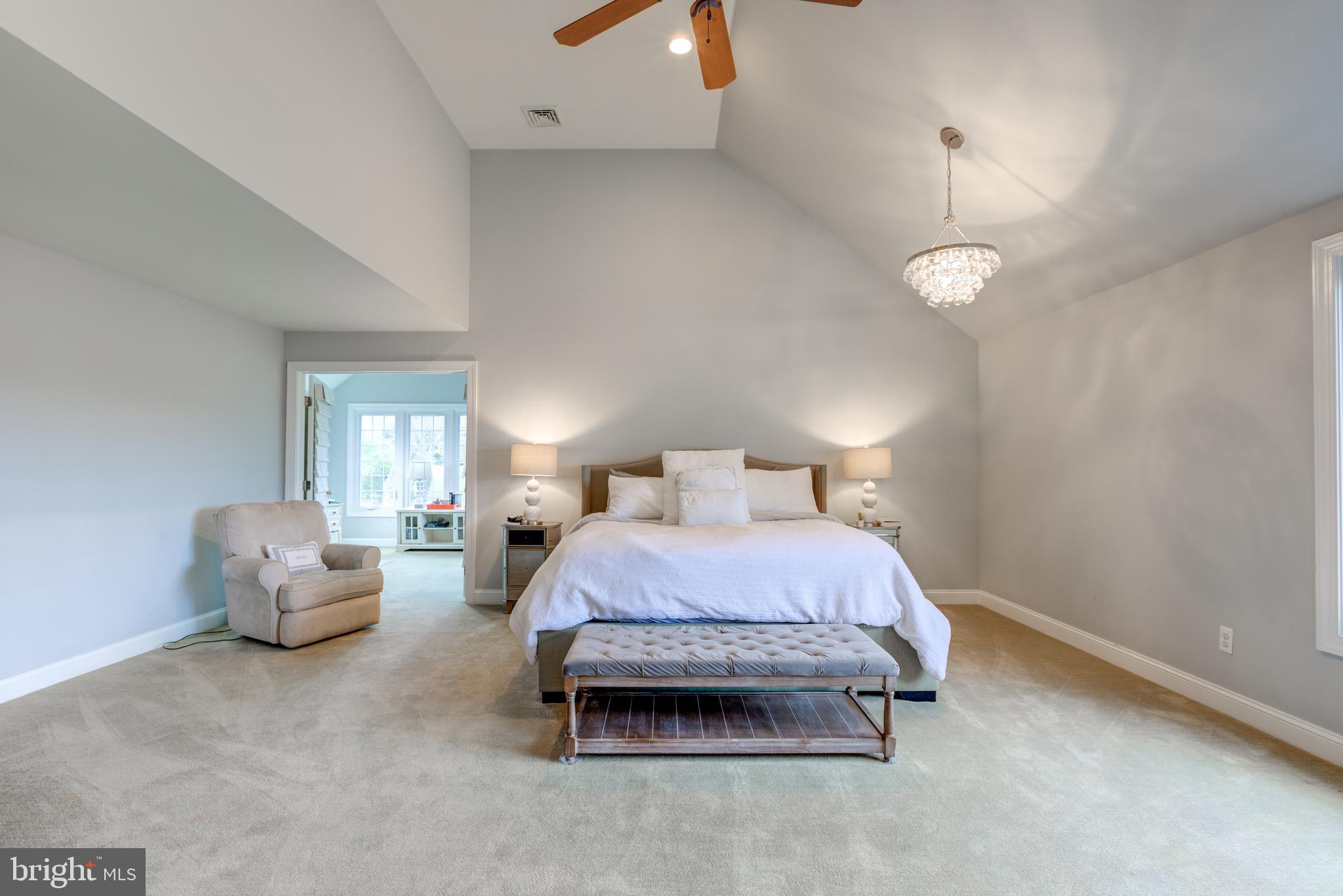 HAMILTON PLACE - Residential