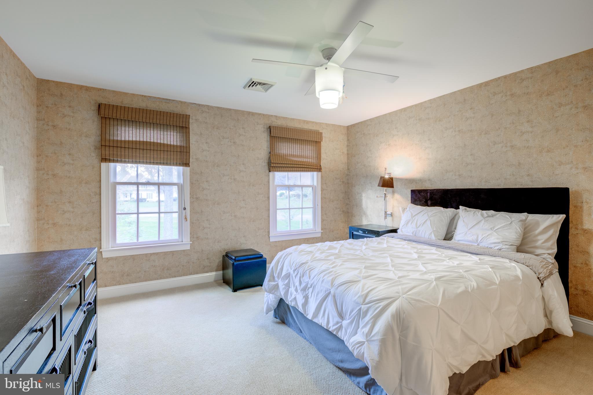 HAMILTON PLACE - Residential