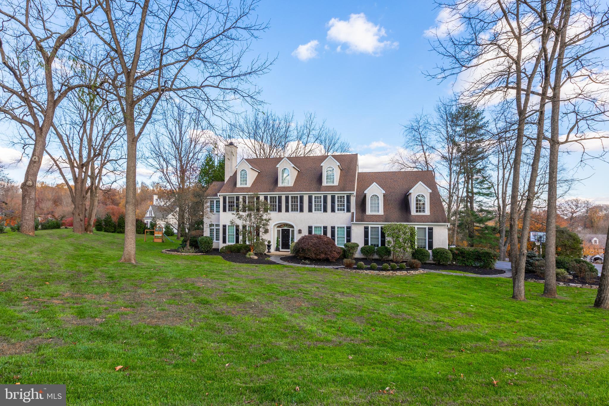 HAMILTON PLACE - Residential