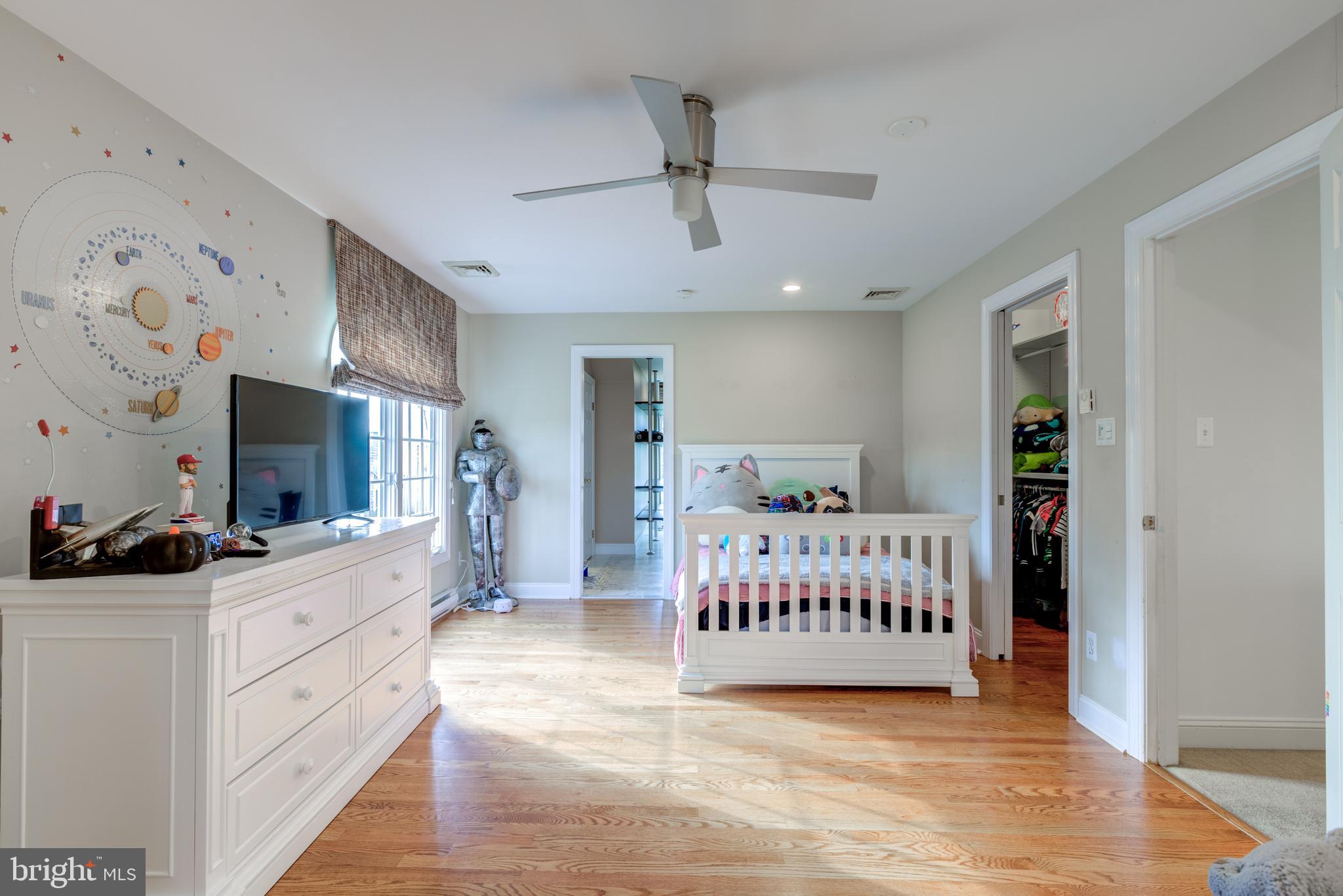 HAMILTON PLACE - Residential