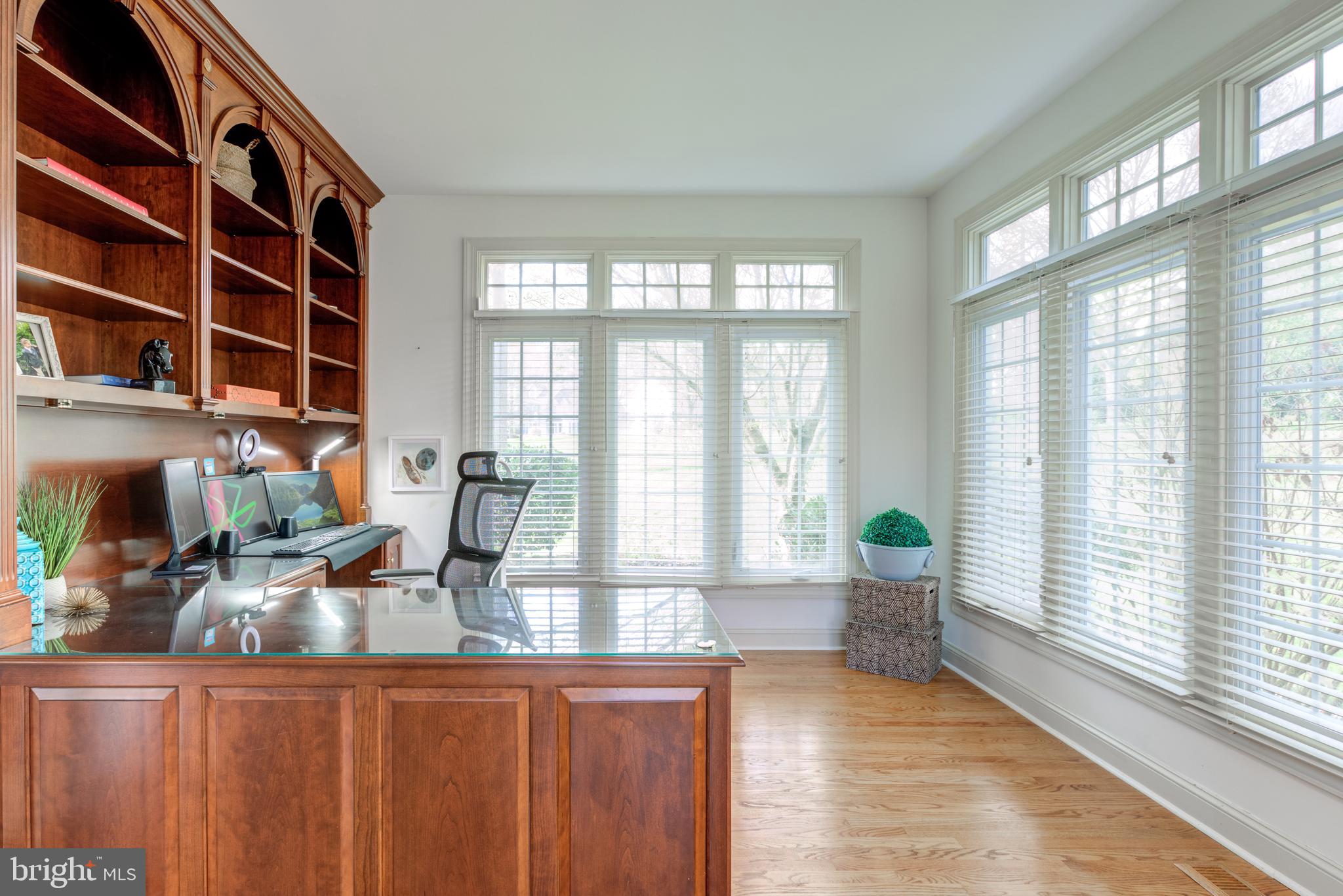 HAMILTON PLACE - Residential