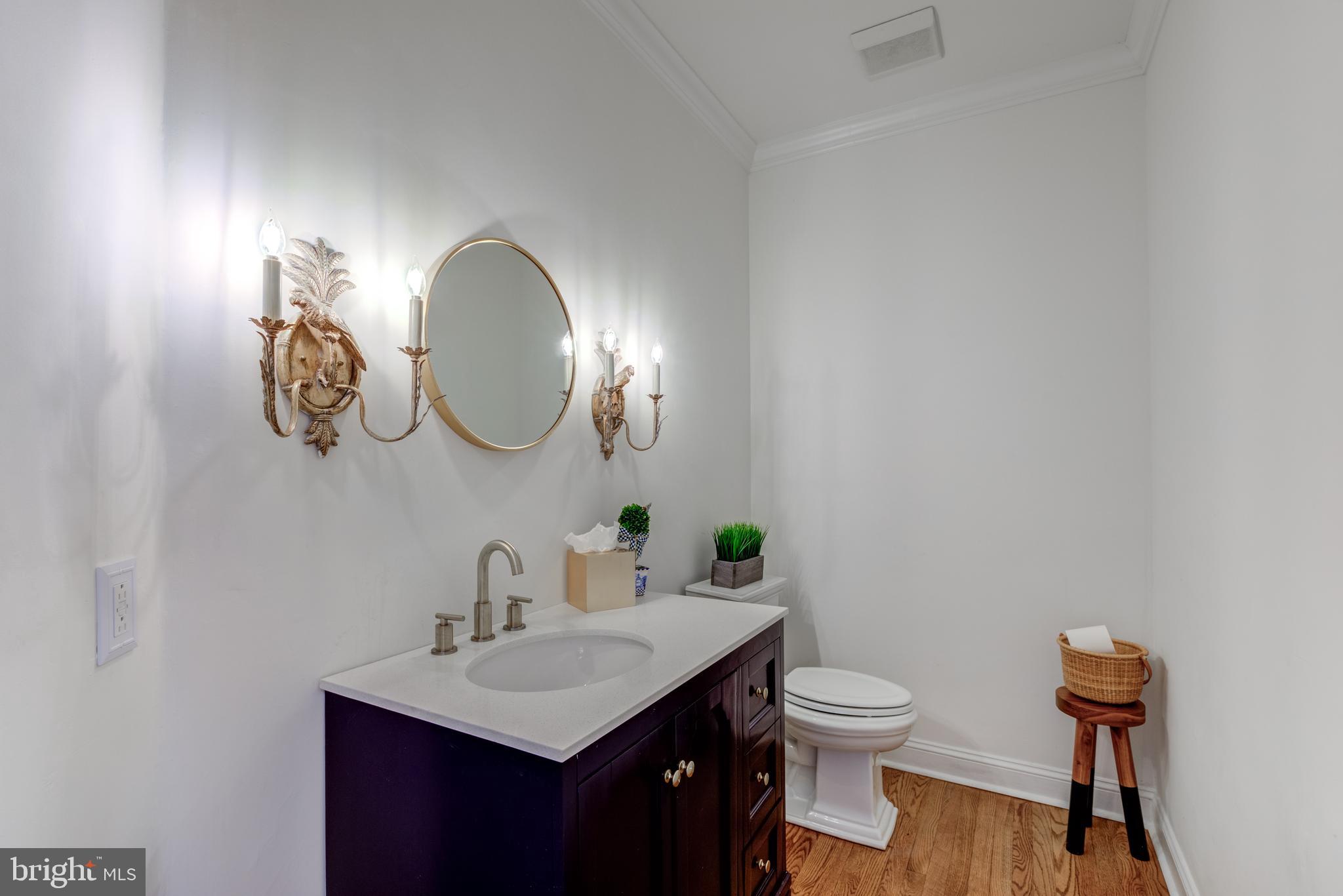 HAMILTON PLACE - Residential