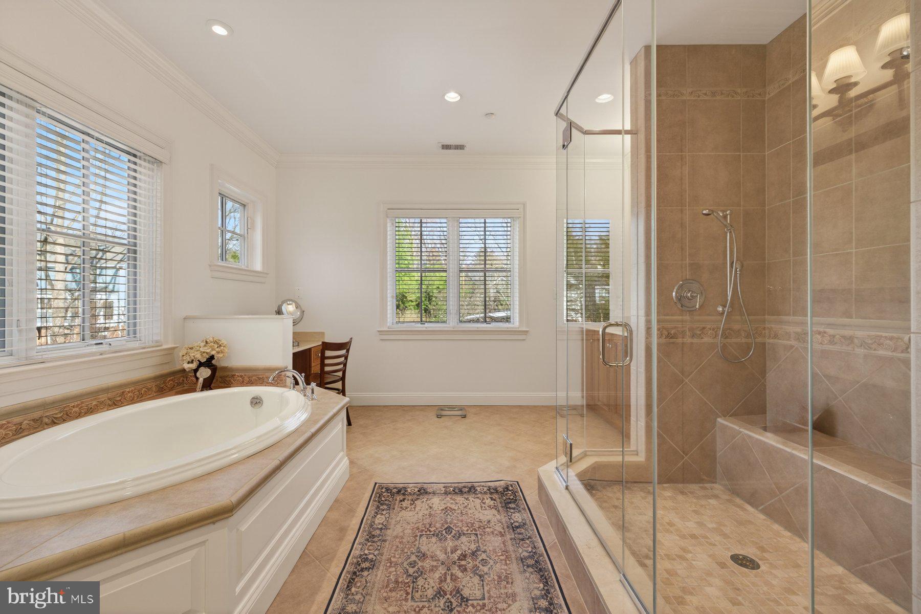 GLEN ECHO - Residential