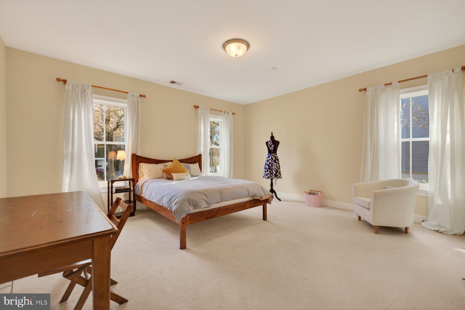 GLEN ECHO - Residential