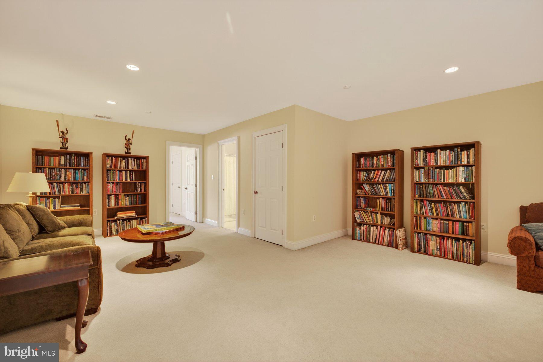 GLEN ECHO - Residential