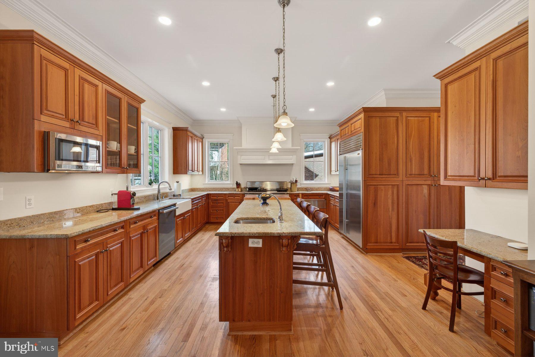 GLEN ECHO - Residential