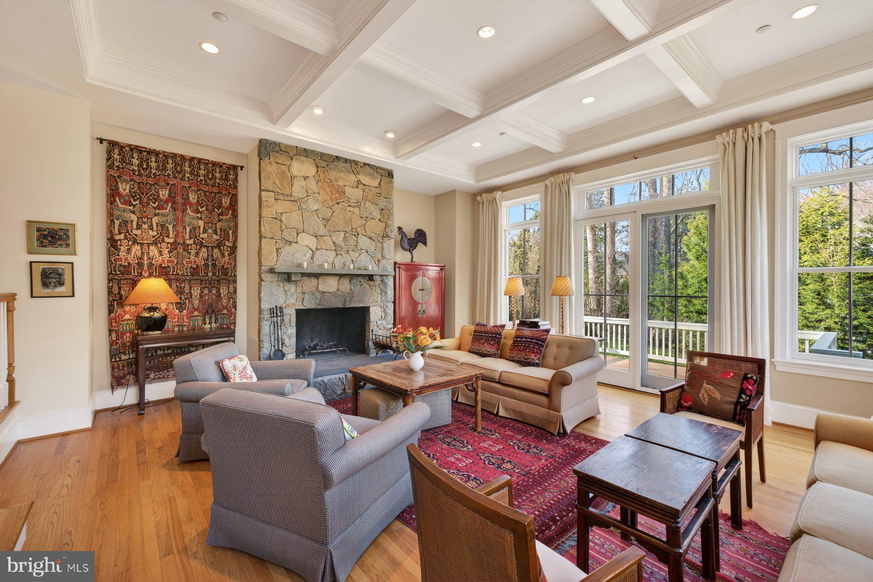 GLEN ECHO - Residential